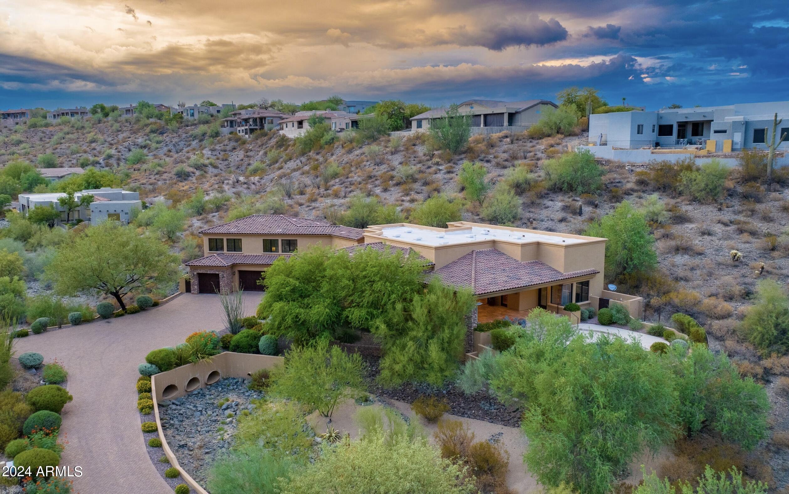 15435 N CABRILLO Drive