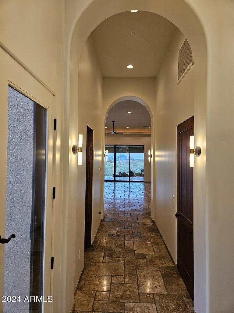 15435 N CABRILLO Drive