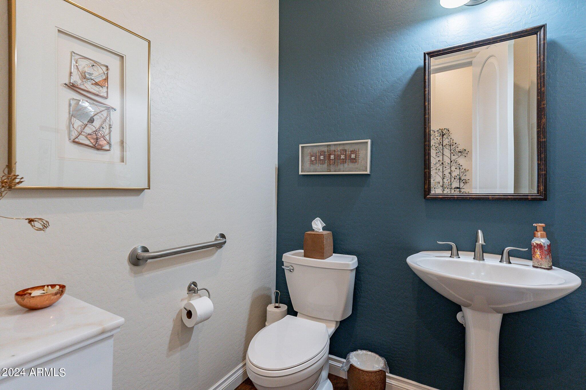 1273 E COPPER Hollow