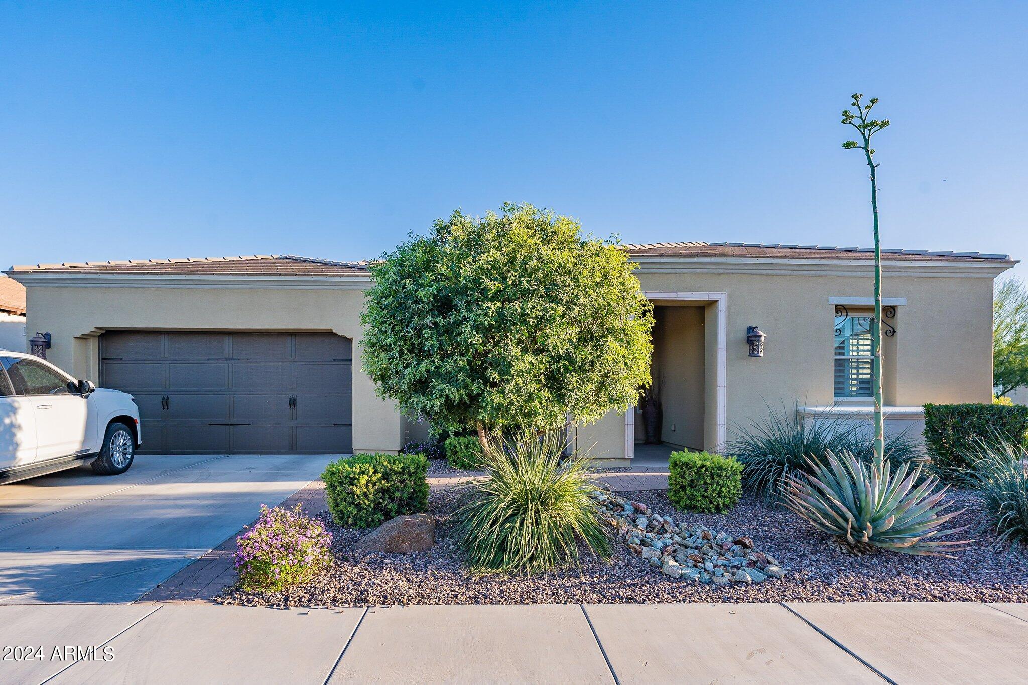 1273 E COPPER Hollow