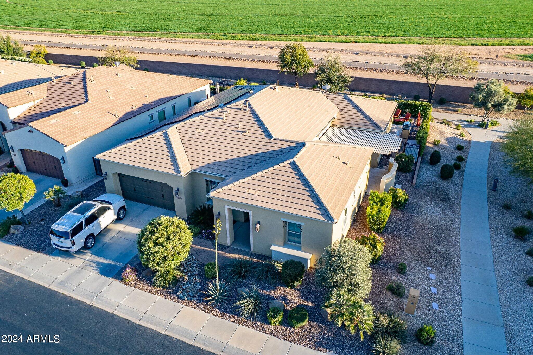 1273 E COPPER Hollow