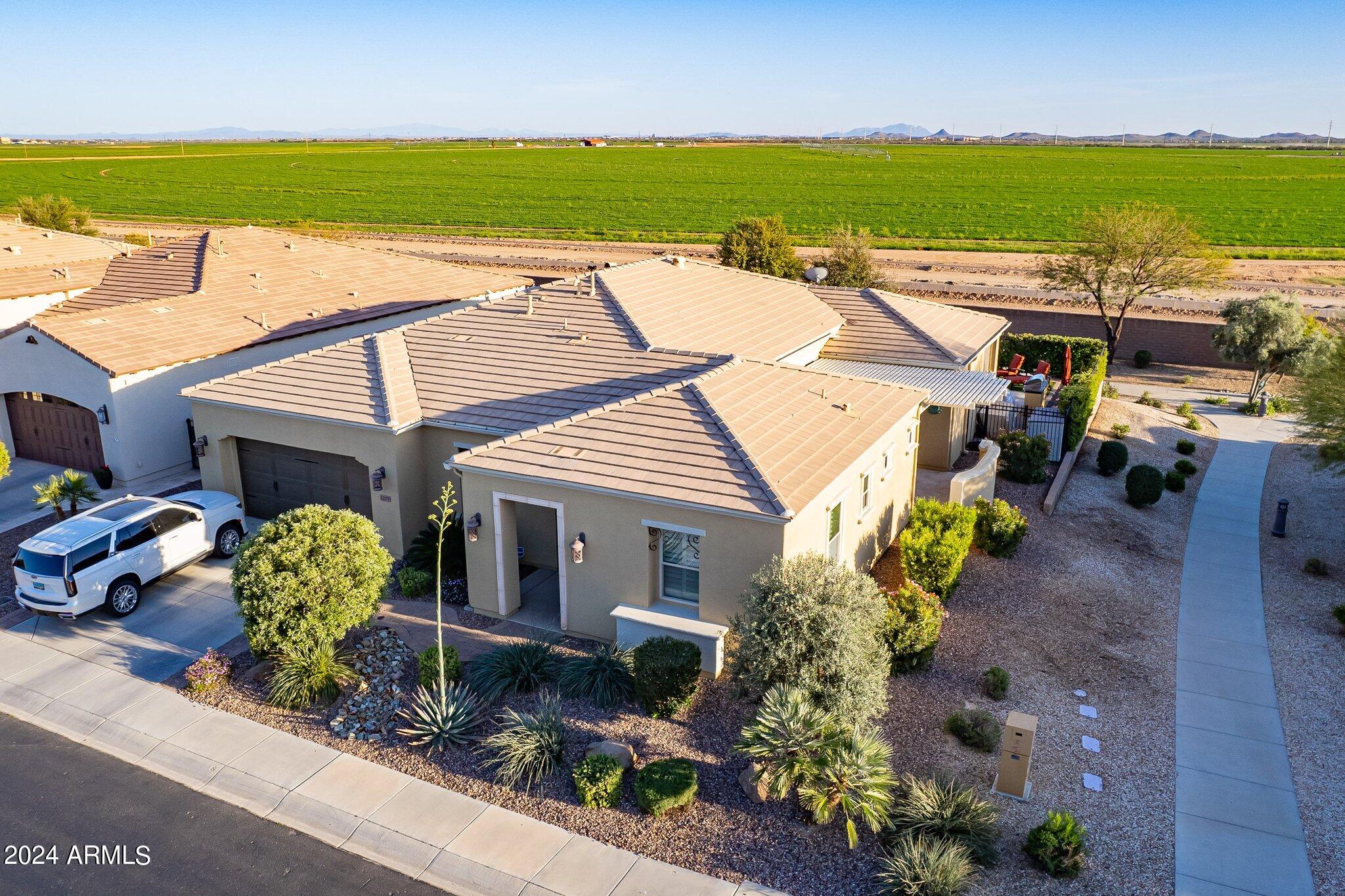 1273 E COPPER Hollow