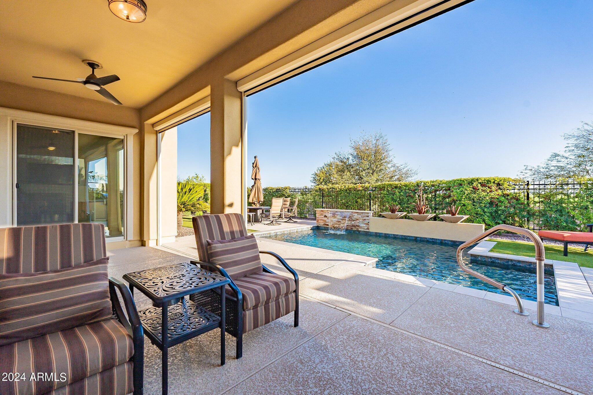 1273 E COPPER Hollow