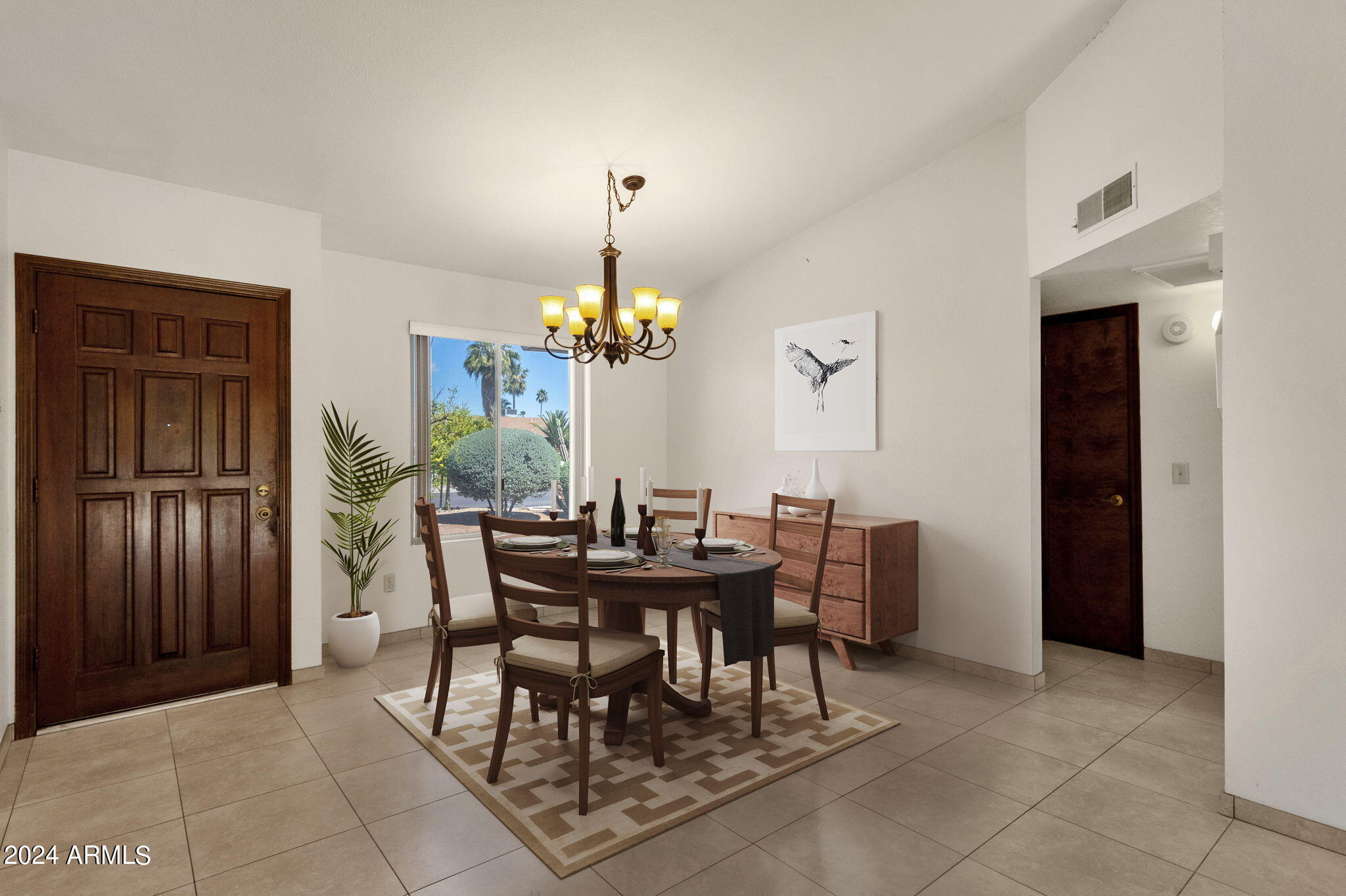 861 W CHEYENNE Drive