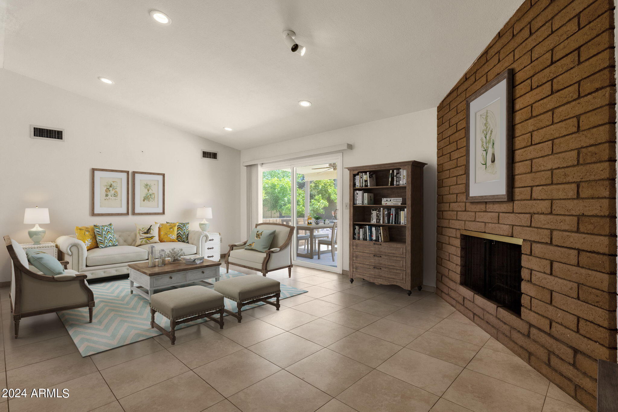 861 W CHEYENNE Drive