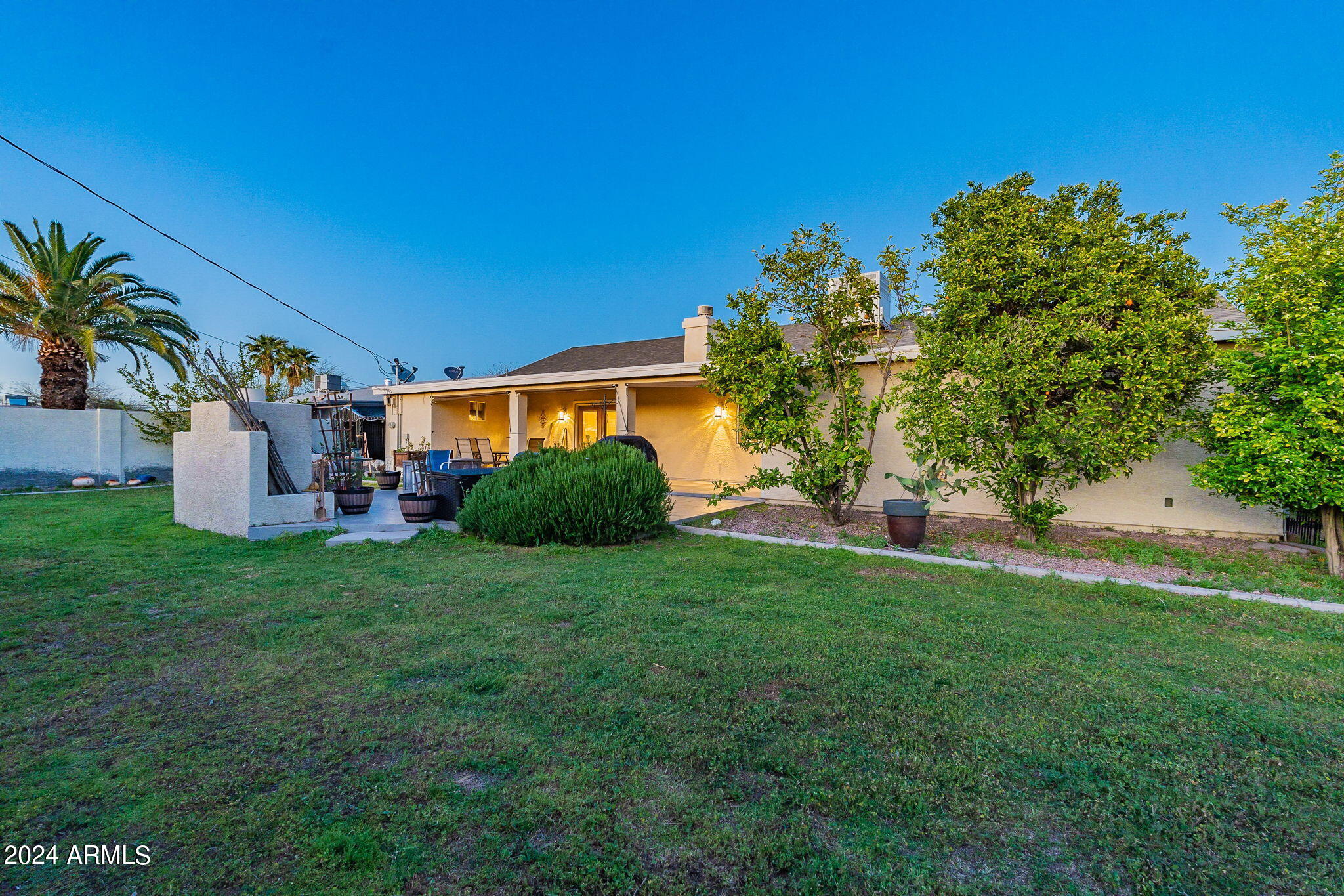 1444 S CACTUS Road
