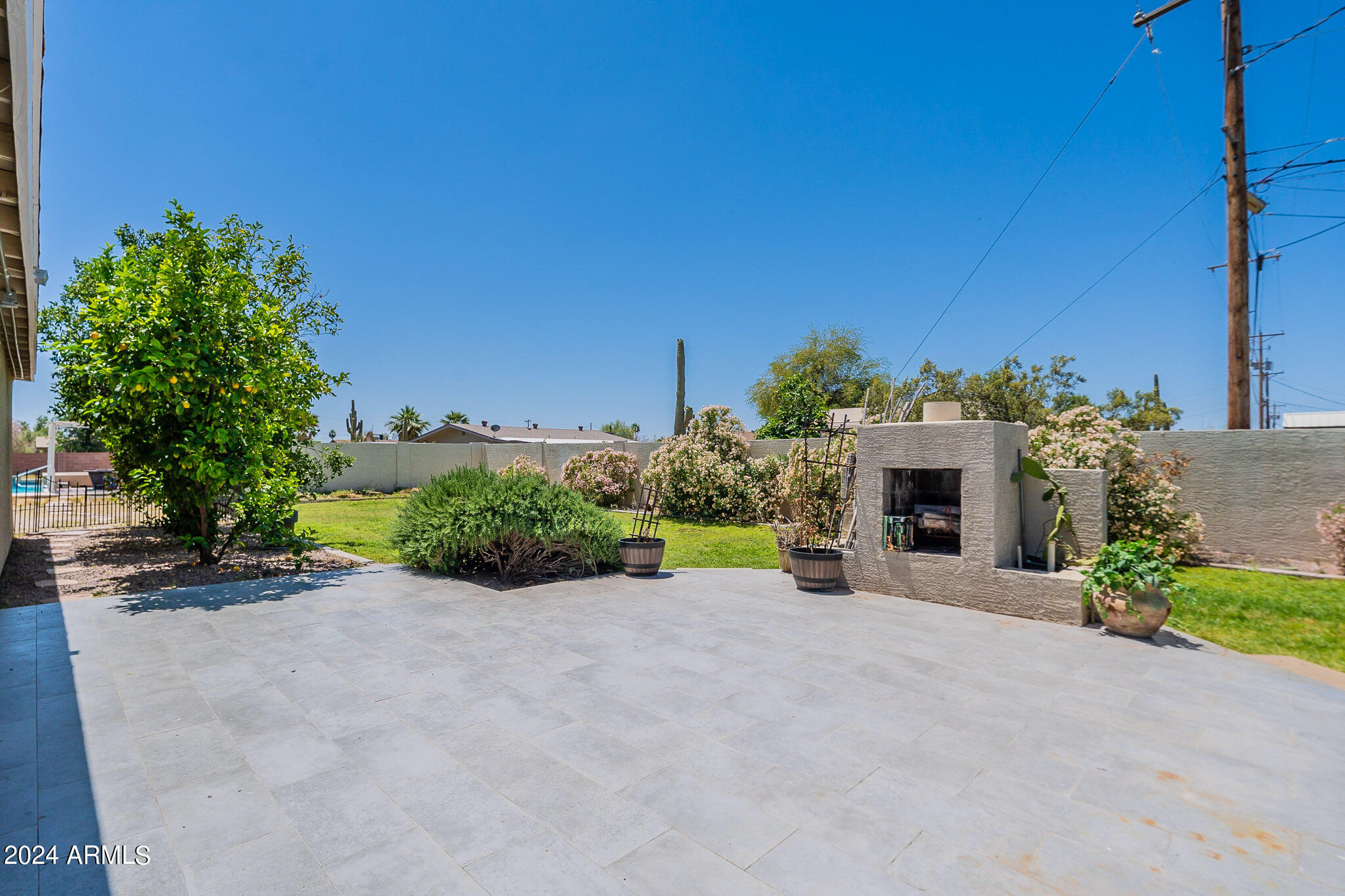 1444 S CACTUS Road