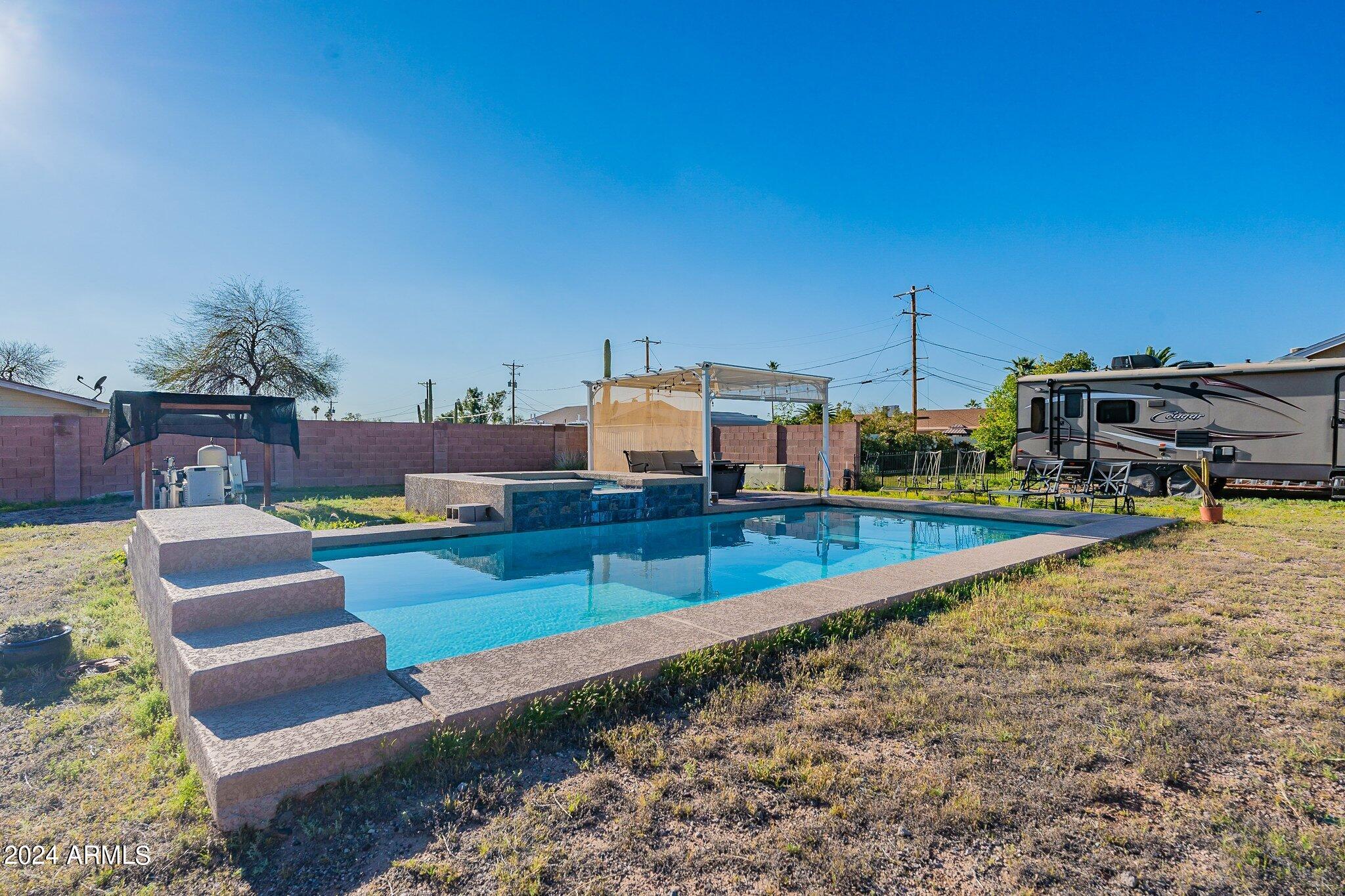 1444 S CACTUS Road