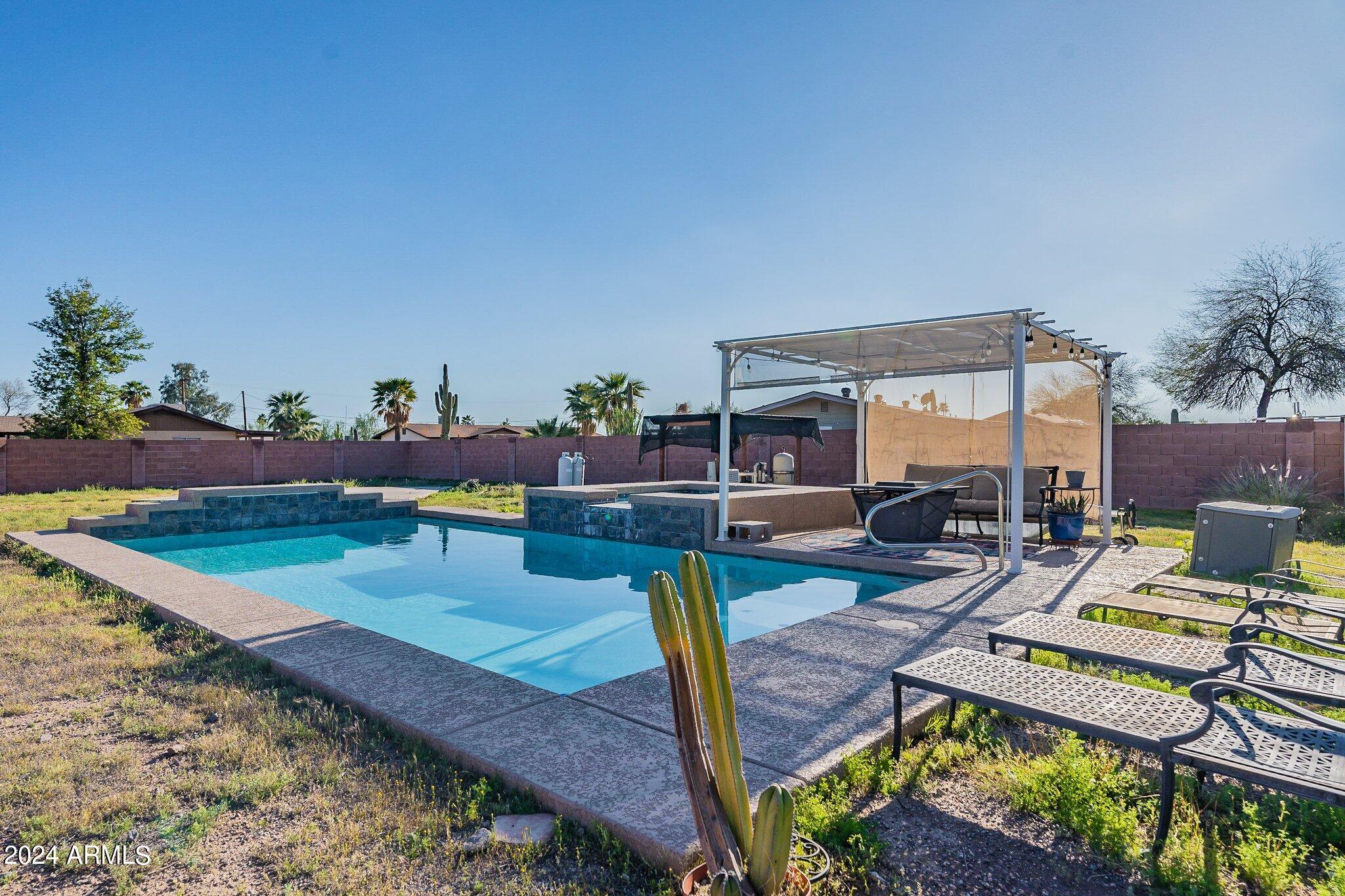 1444 S CACTUS Road