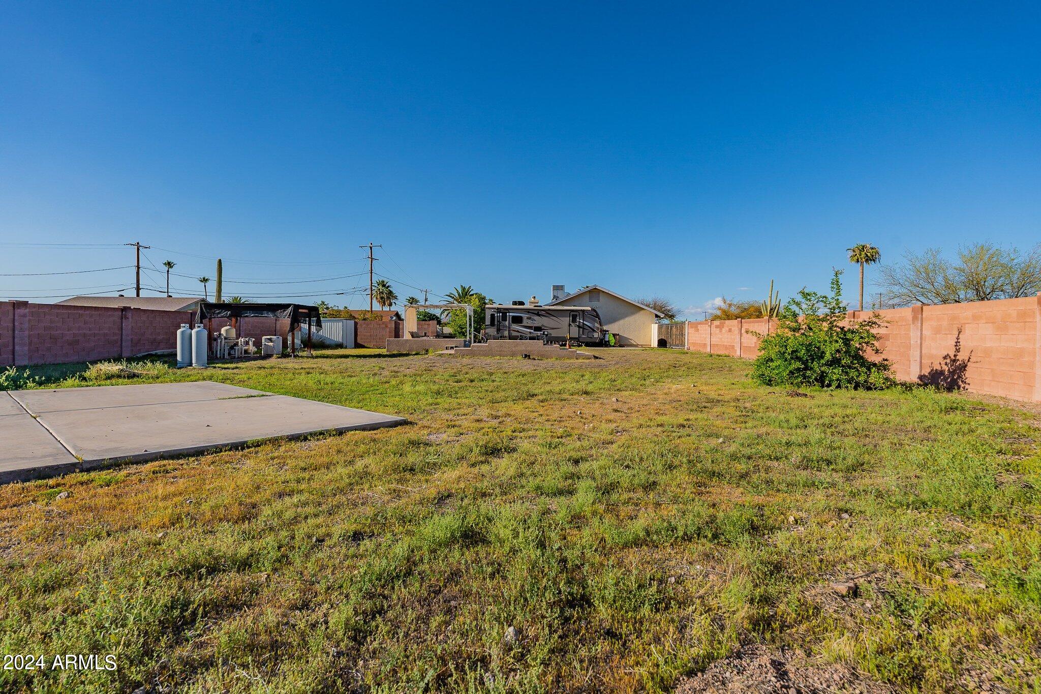 1444 S CACTUS Road