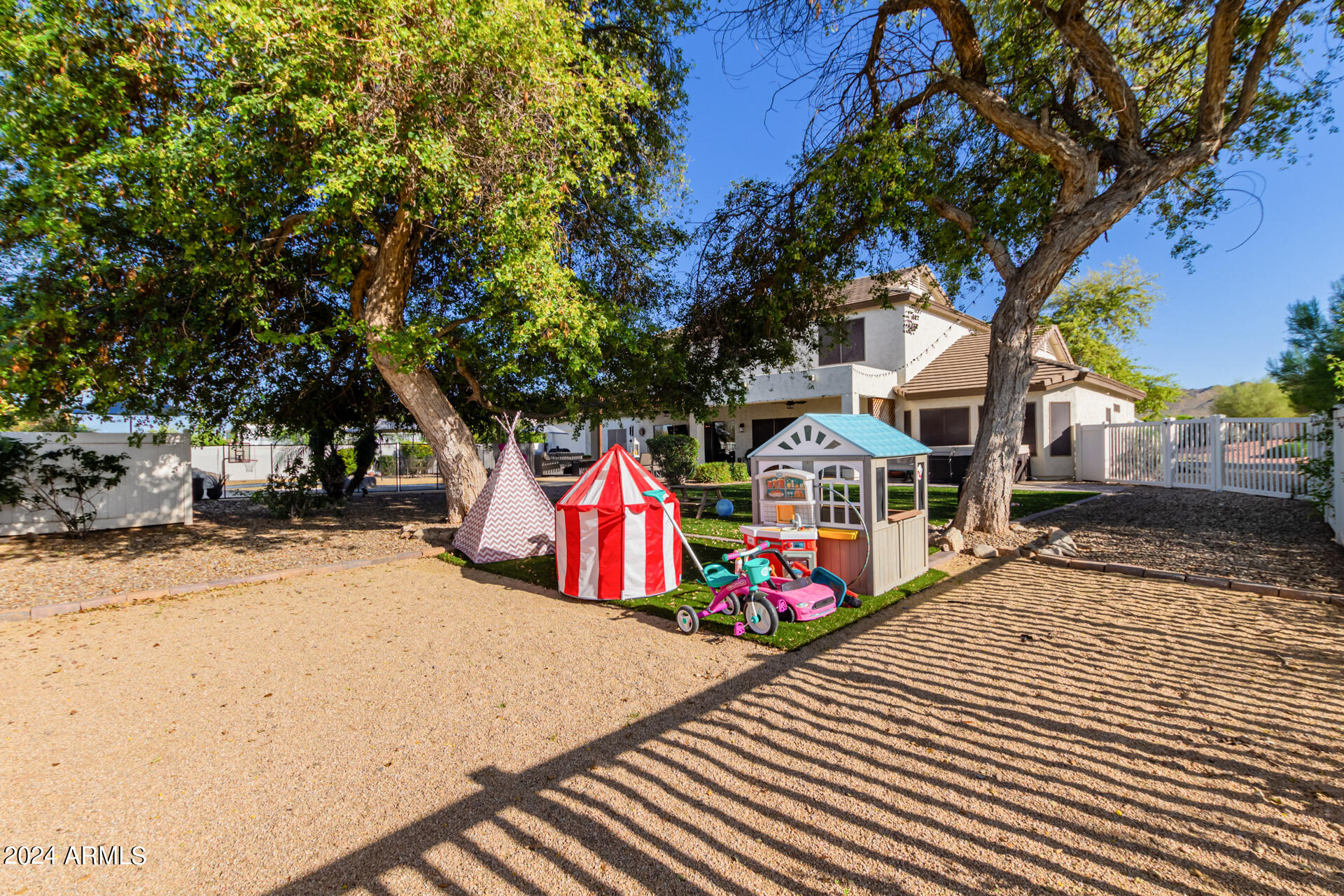 9350 W PROSPECTOR Drive