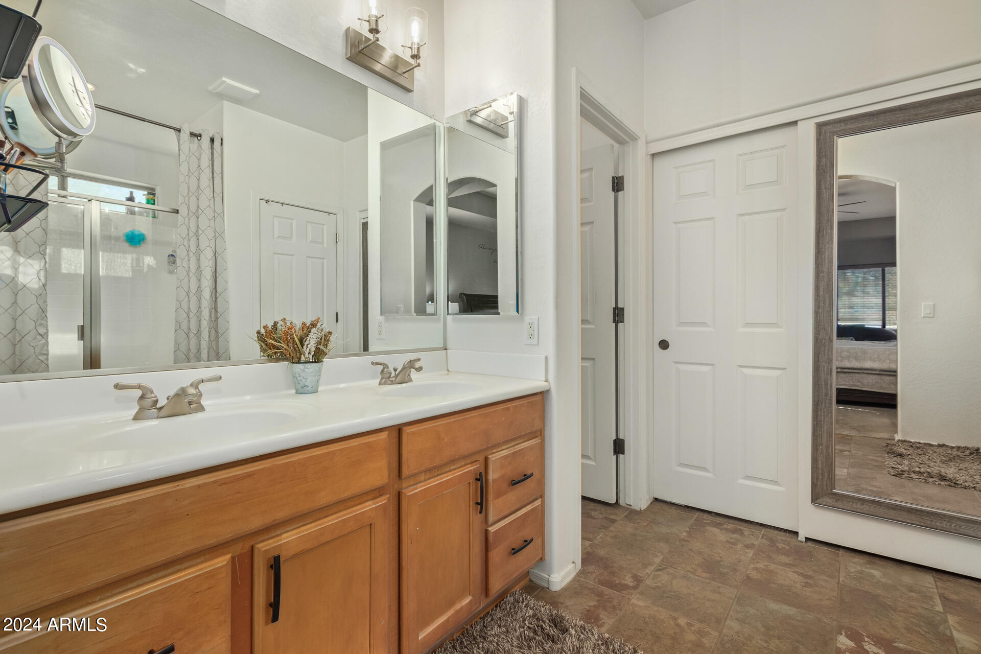 9350 W PROSPECTOR Drive