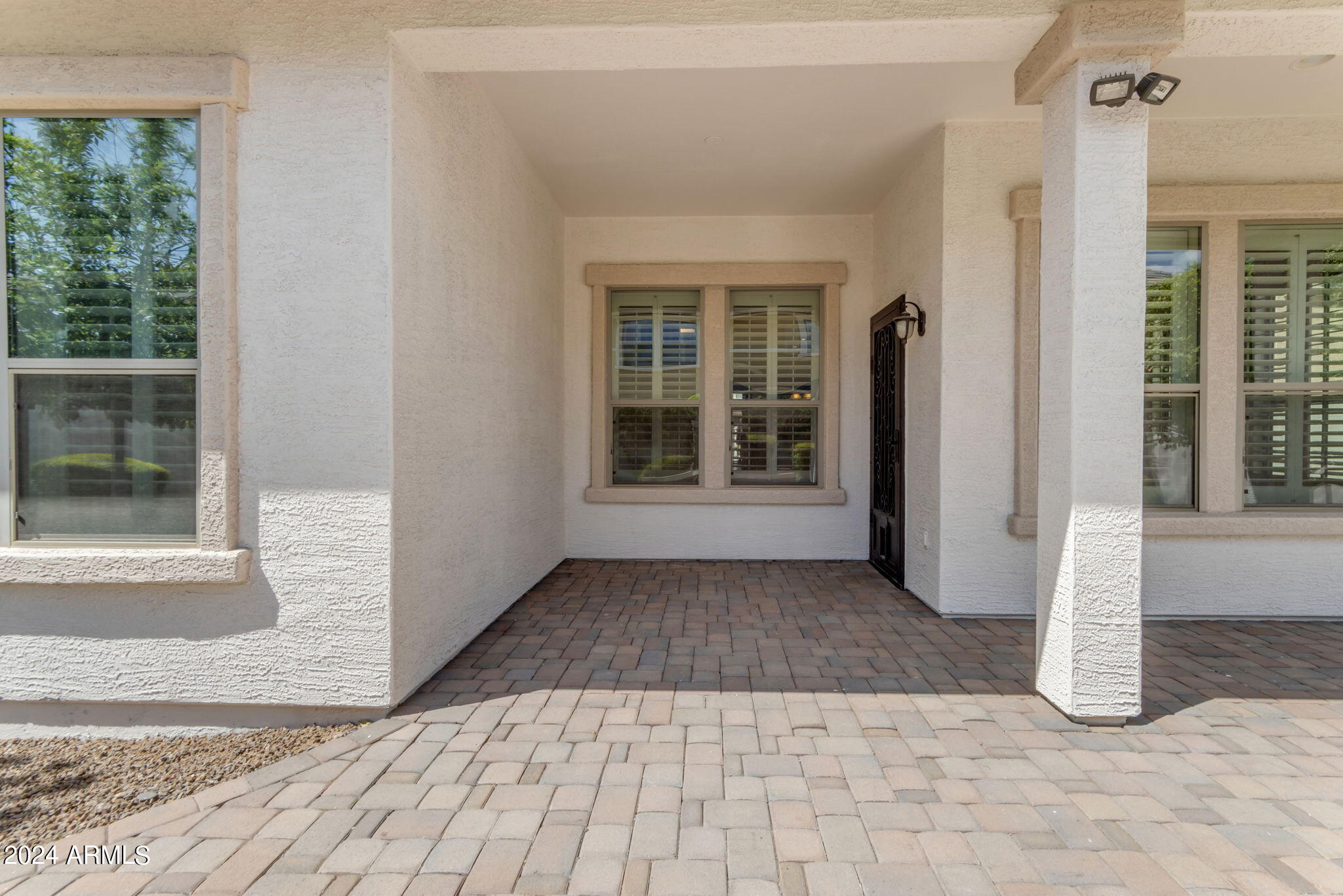 3547 E MESQUITE Street