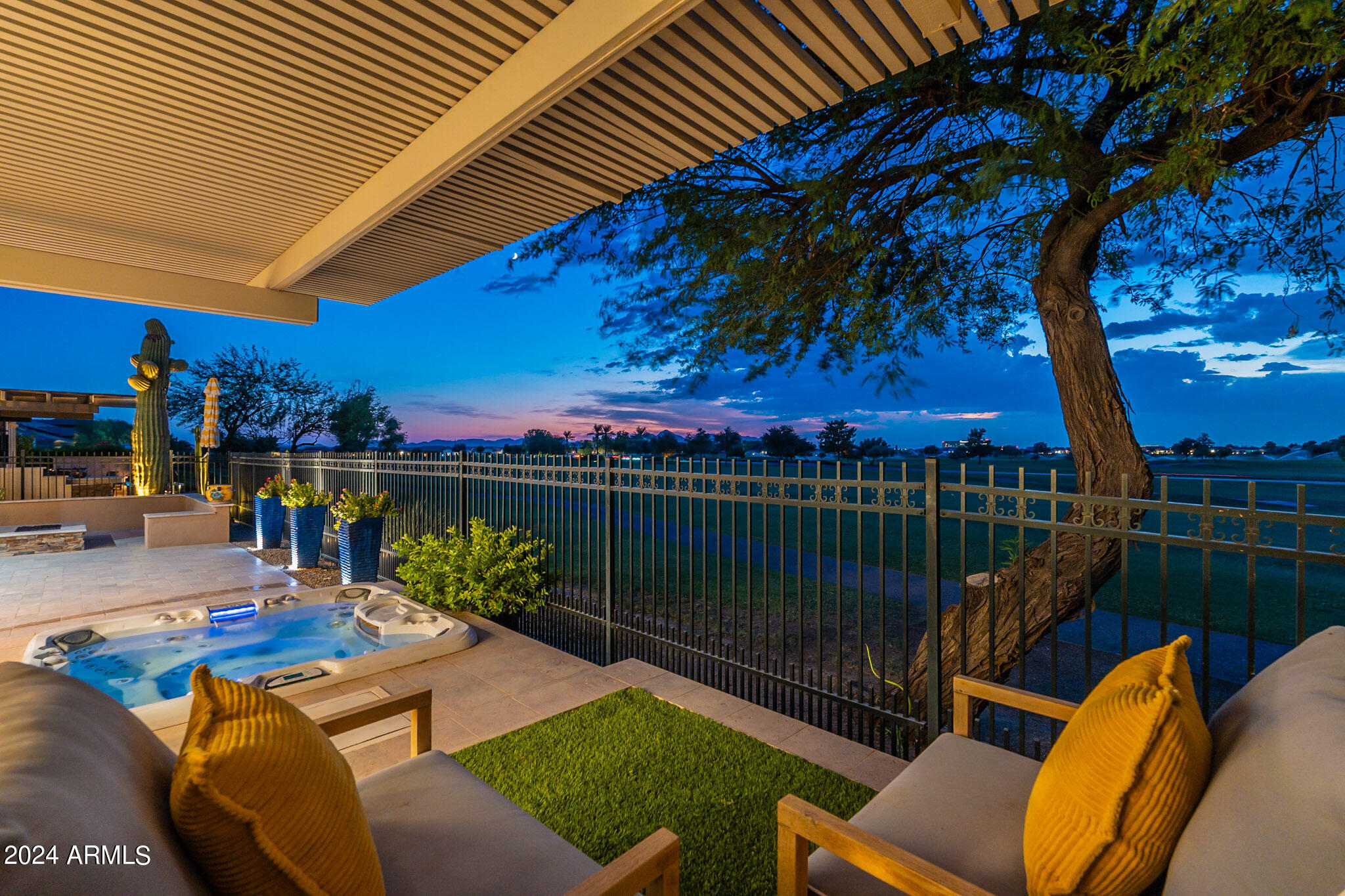 36780 N CRUCILLO Drive