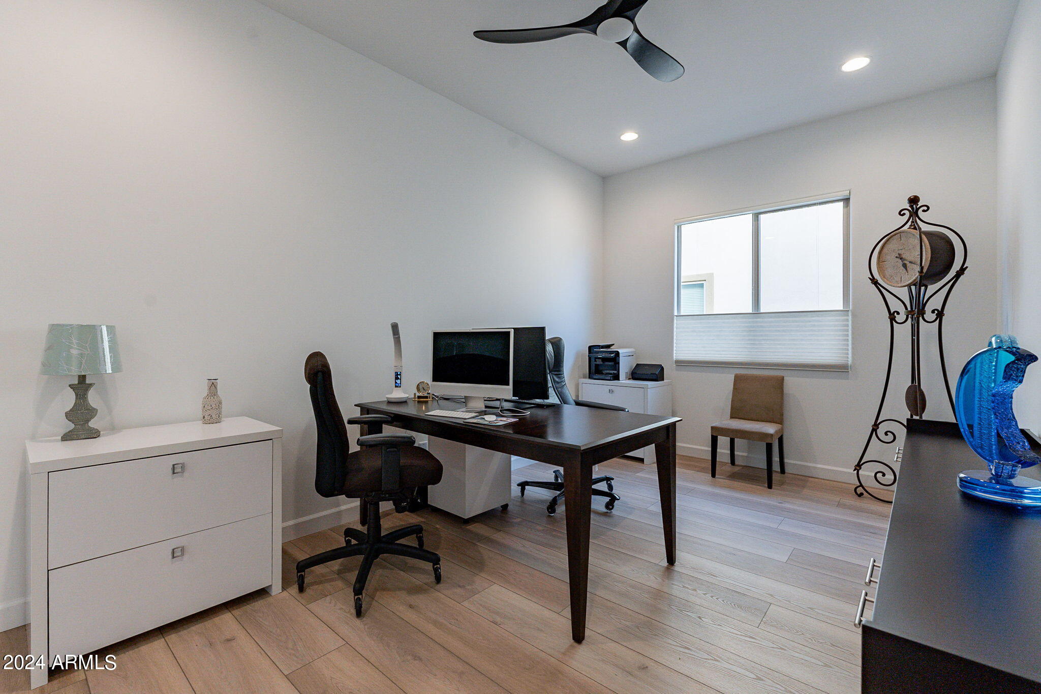 261 E BRACCIANO Avenue