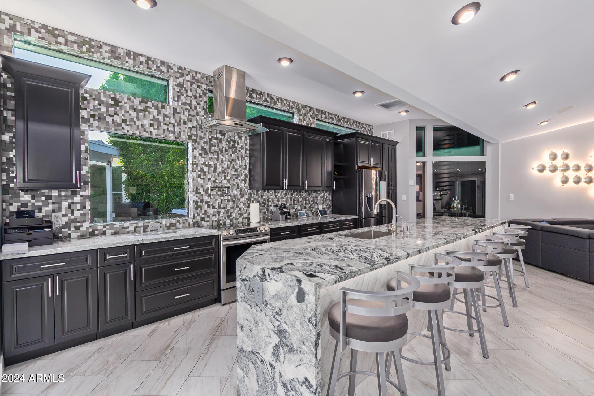 7771 E VALLEY VISTA Lane