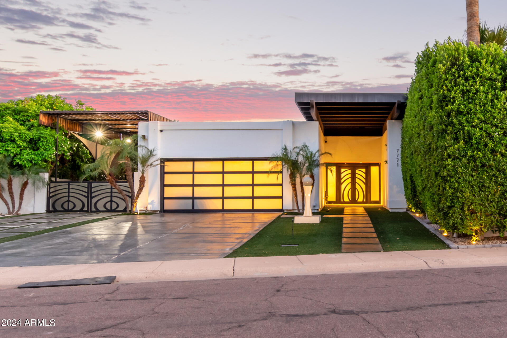 7771 E VALLEY VISTA Lane