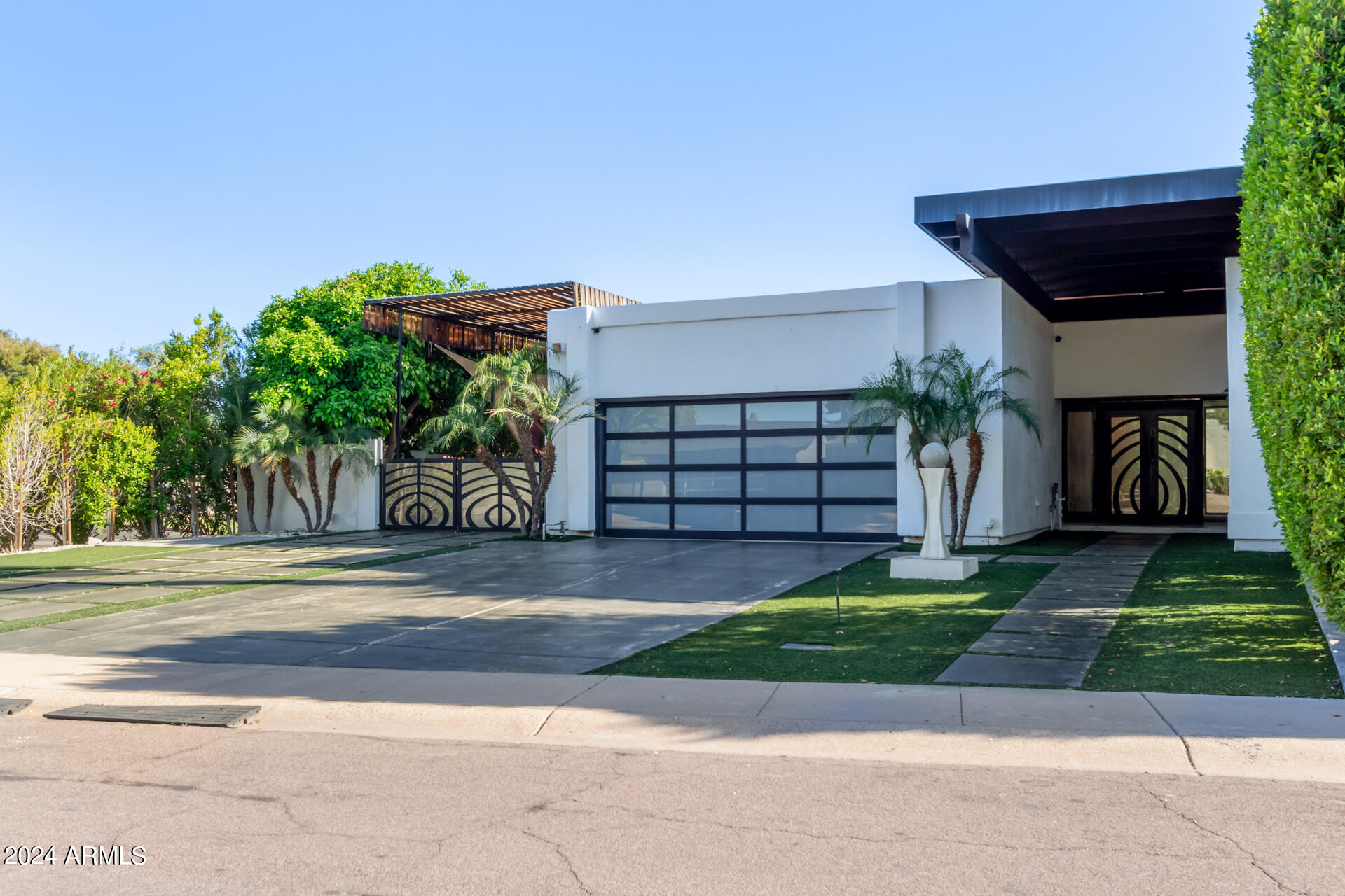 7771 E VALLEY VISTA Lane