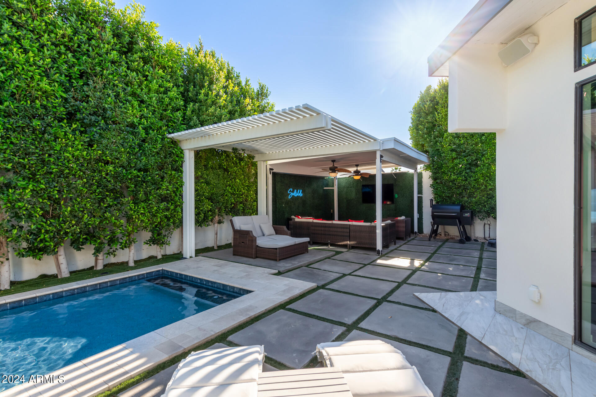 7771 E VALLEY VISTA Lane