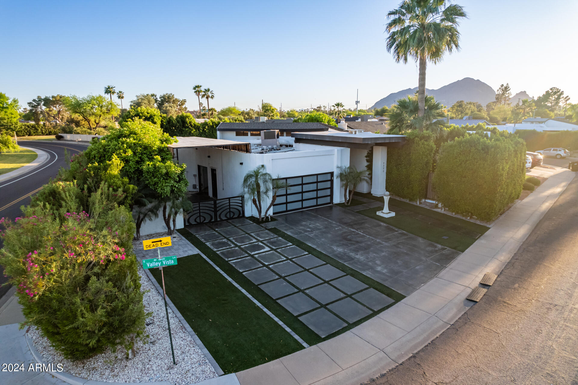 7771 E VALLEY VISTA Lane