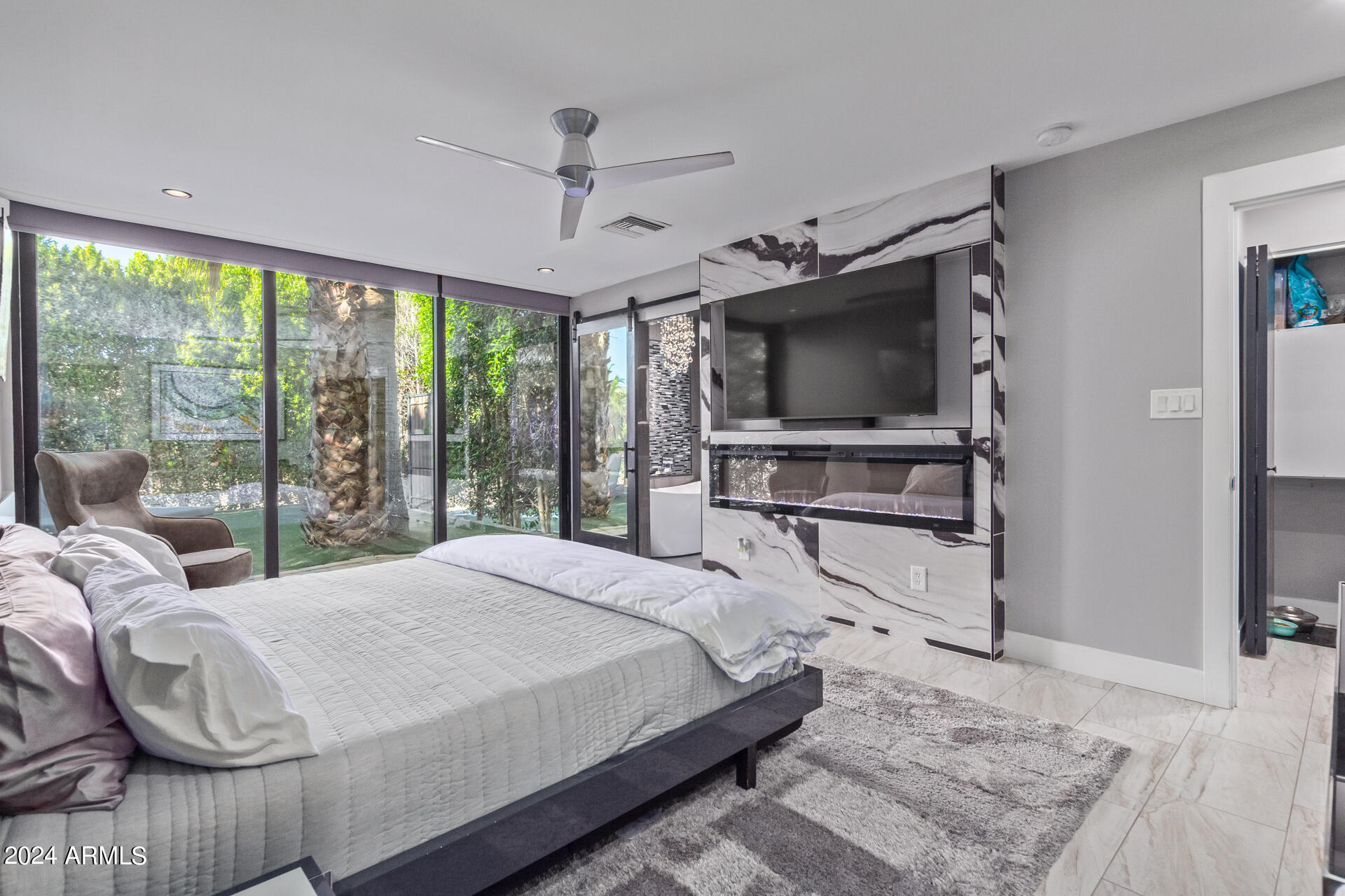 7771 E VALLEY VISTA Lane