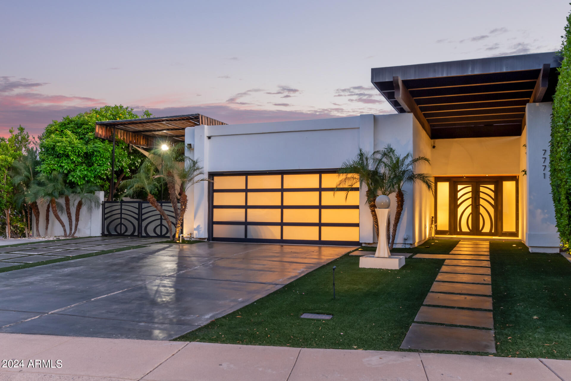 7771 E VALLEY VISTA Lane
