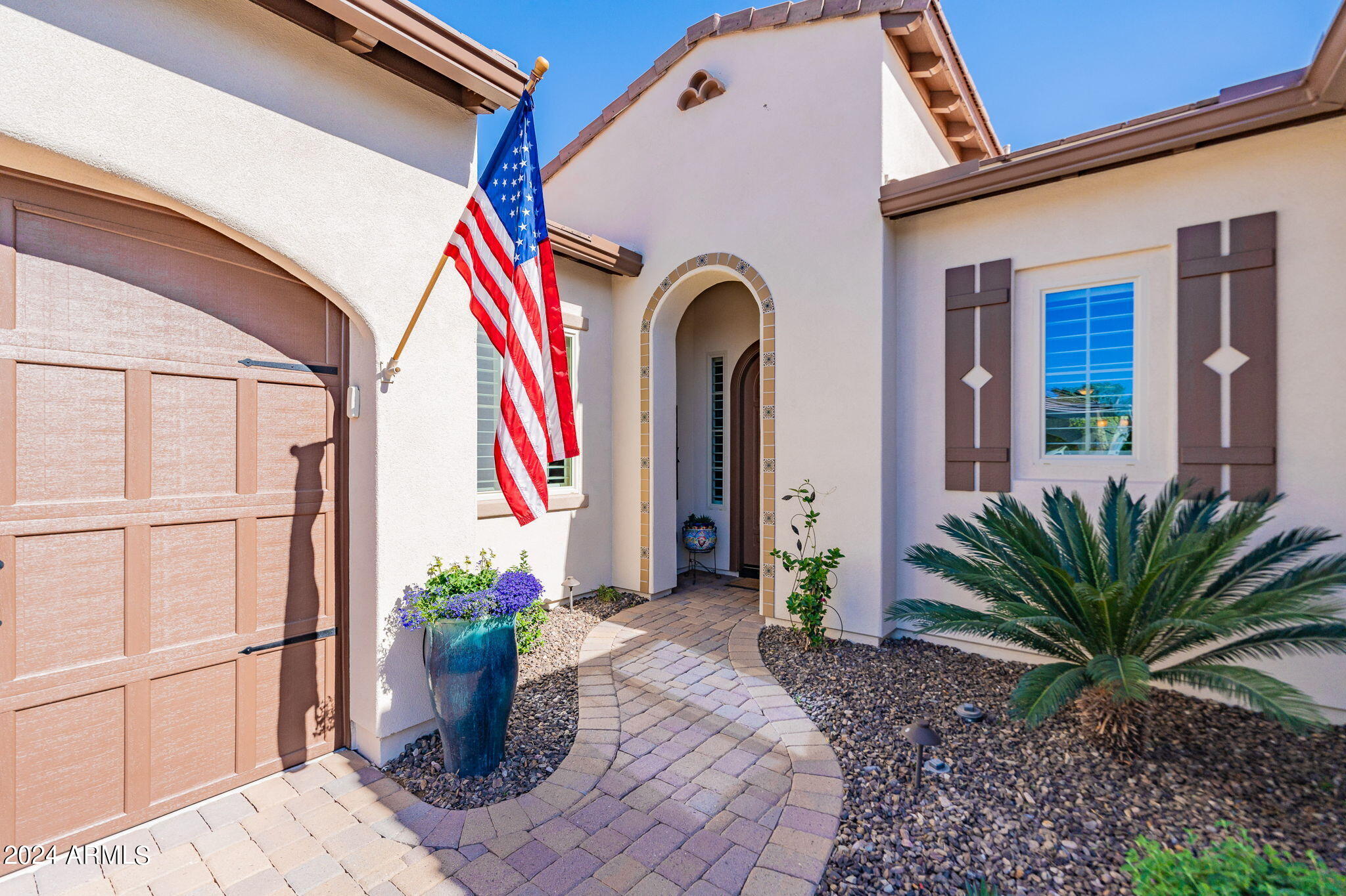 1689 E ALEGRIA Road