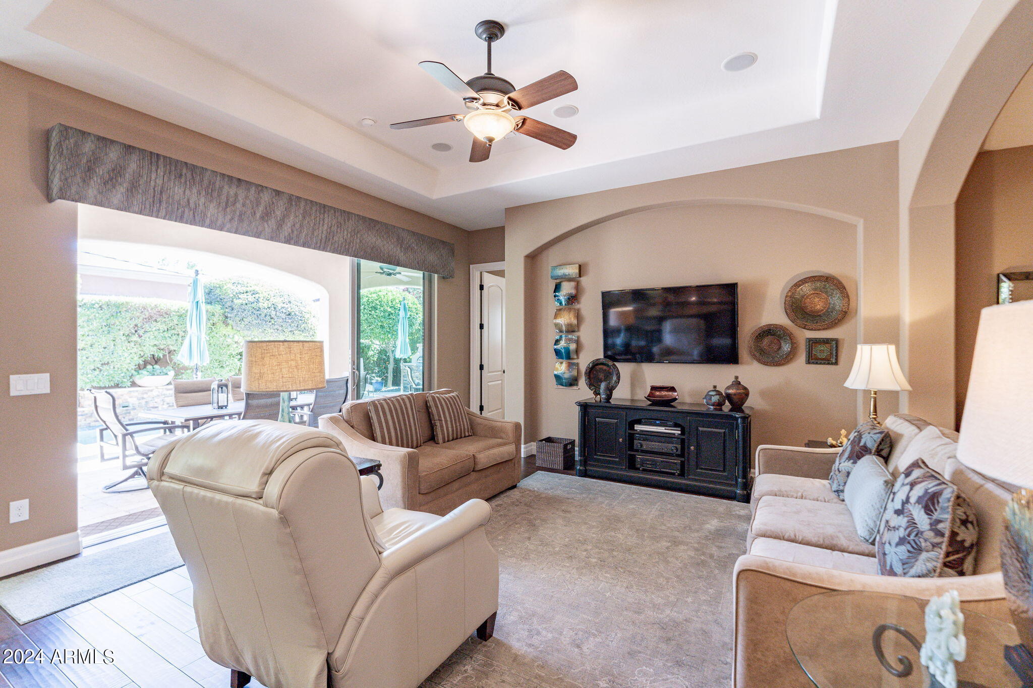 1689 E ALEGRIA Road