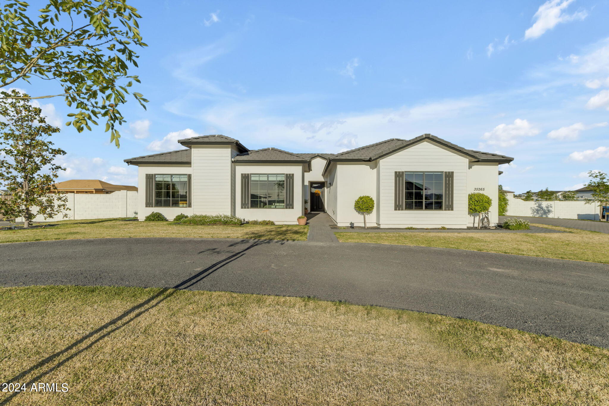 35265 N CORNHUSK Lane