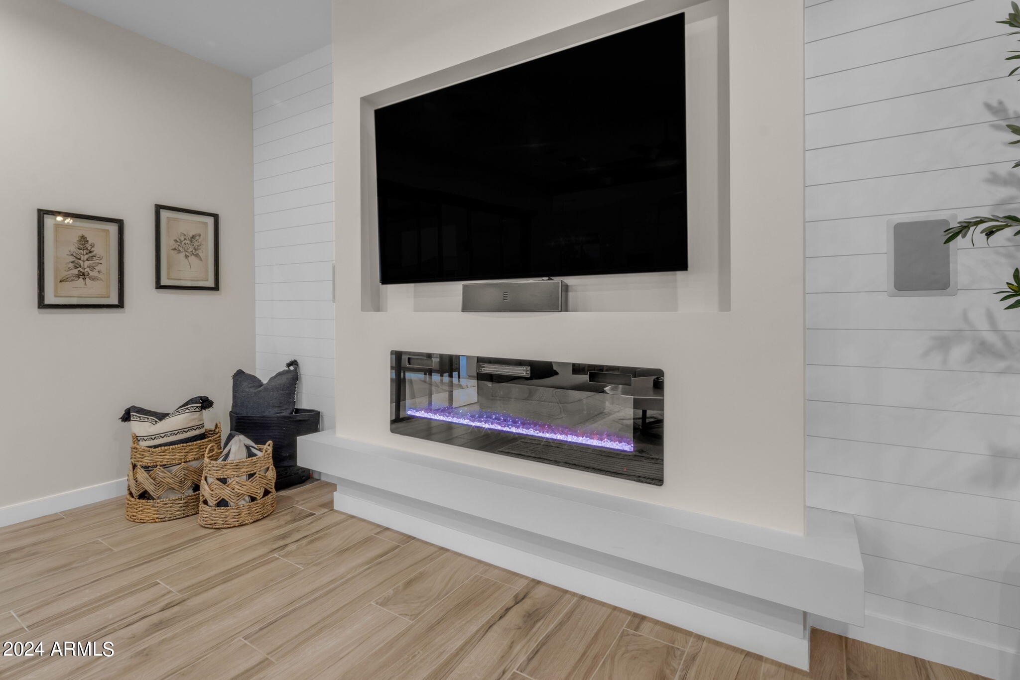 35265 N CORNHUSK Lane