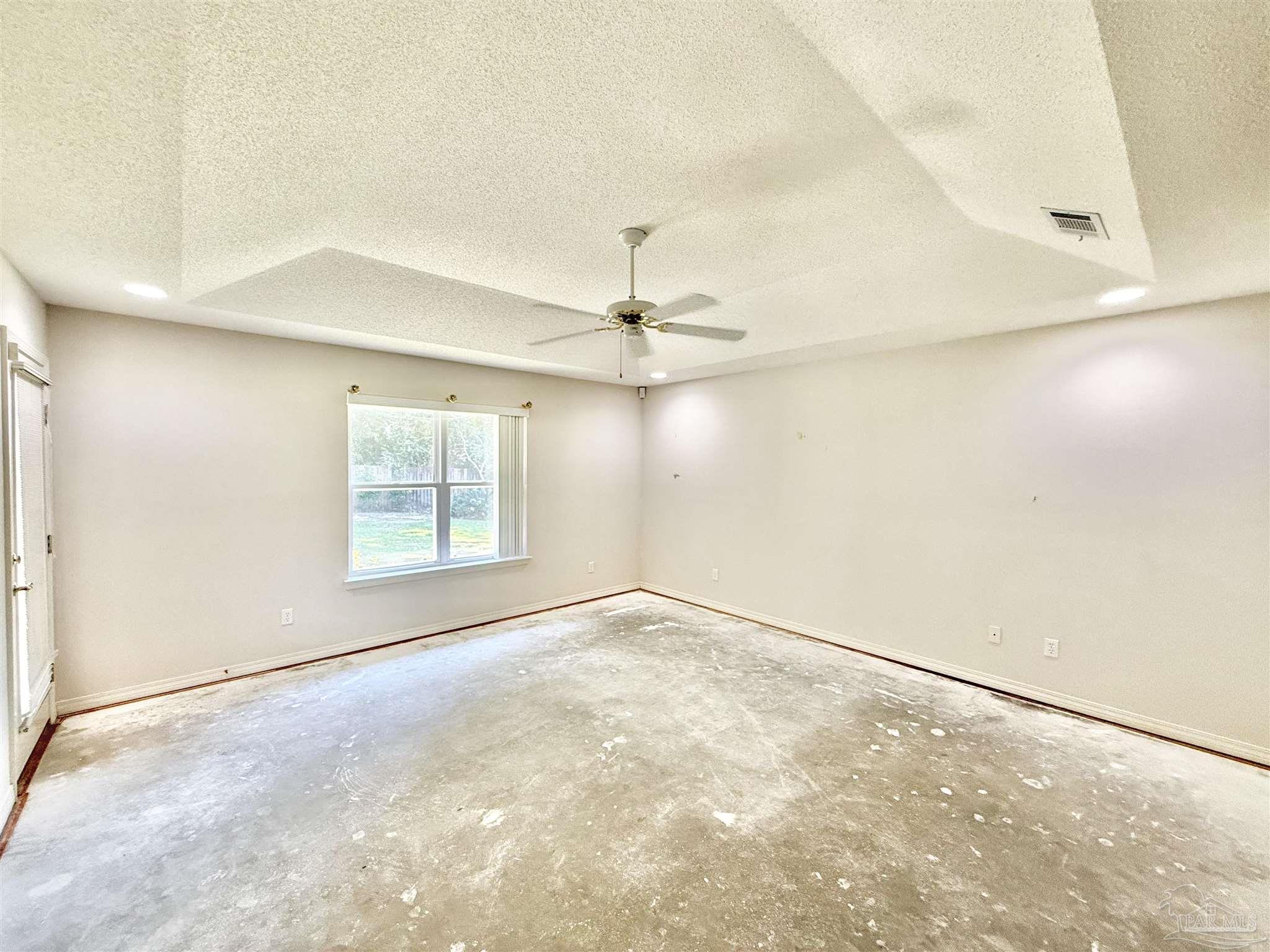 901 Shadow Ridge Dr