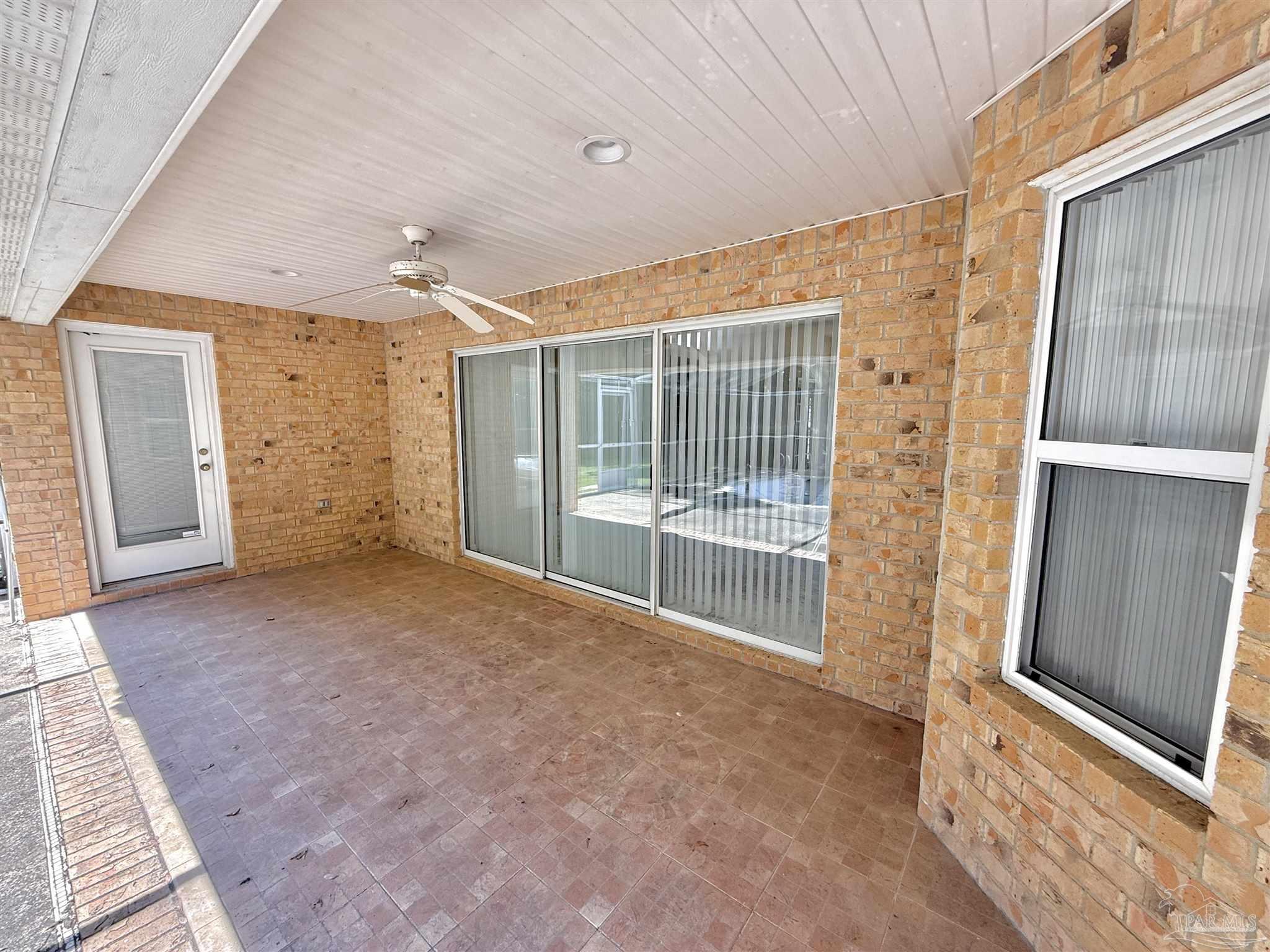 901 Shadow Ridge Dr