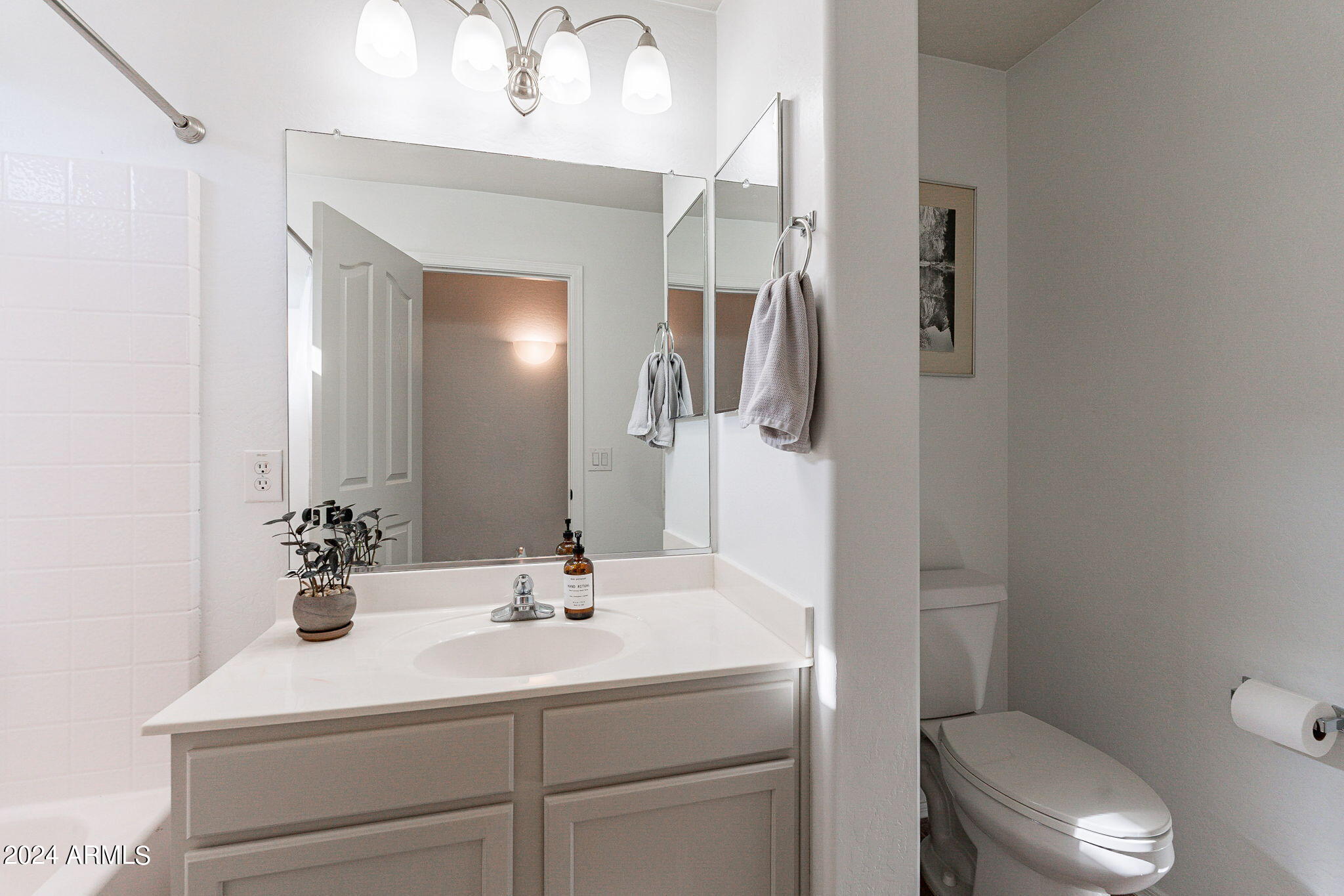 42088 W CORVALIS Lane