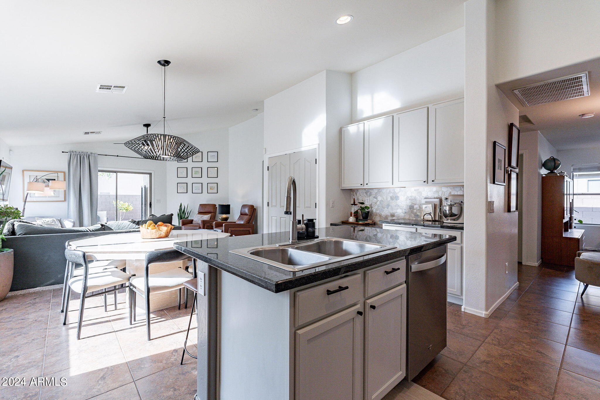 42088 W CORVALIS Lane