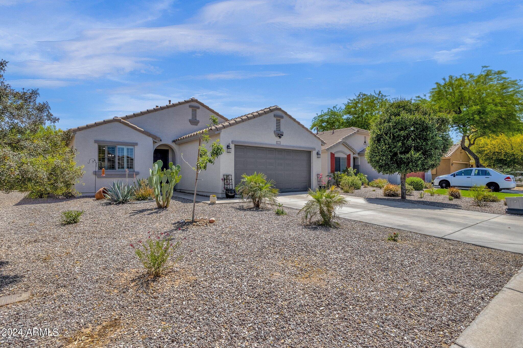 1303 W BELMONT RED Trail