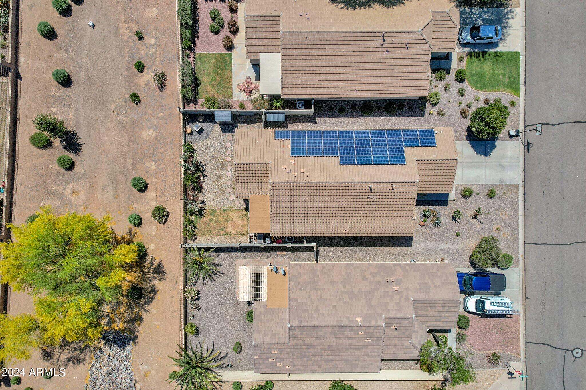 1303 W BELMONT RED Trail