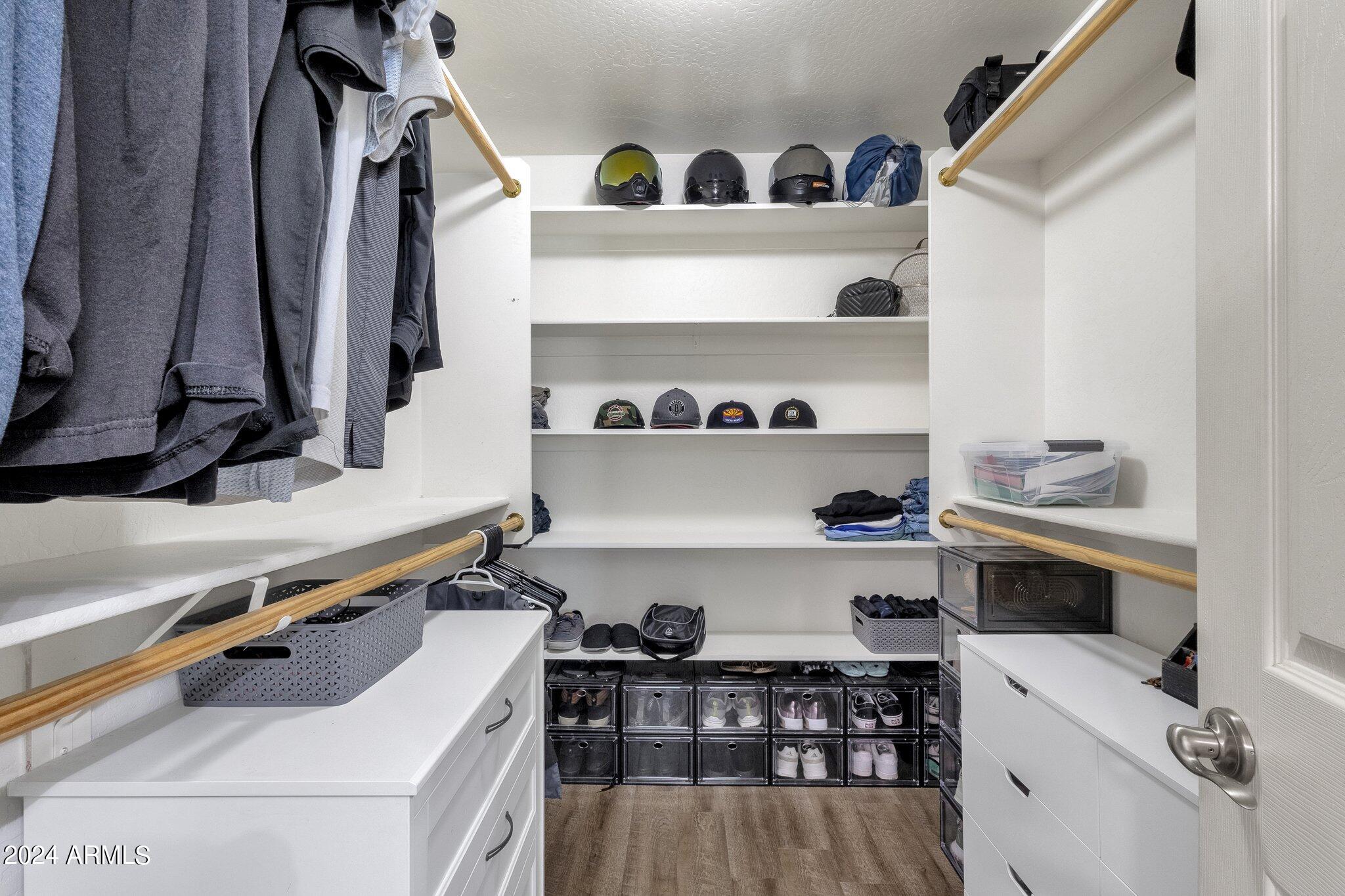 1303 W BELMONT RED Trail