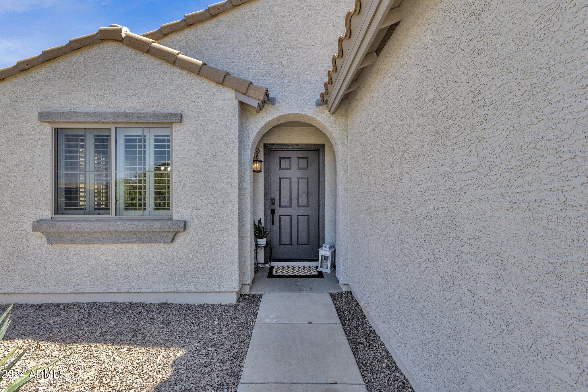 1303 W BELMONT RED Trail