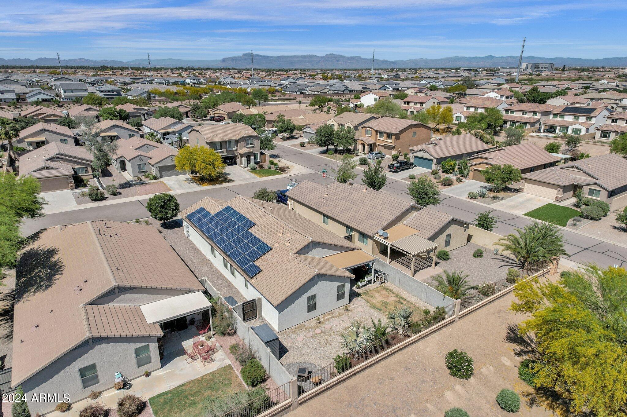1303 W BELMONT RED Trail