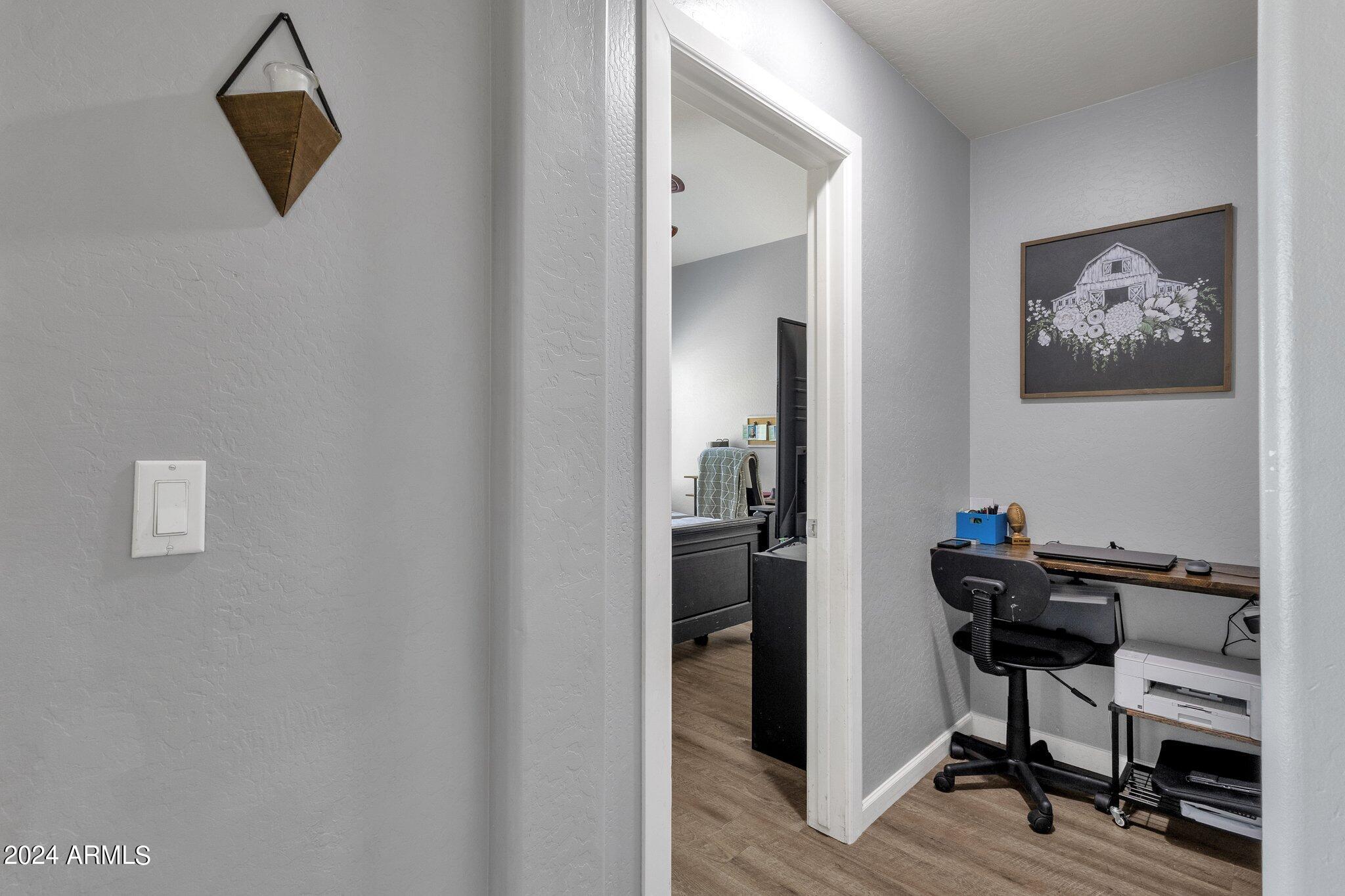 1303 W BELMONT RED Trail