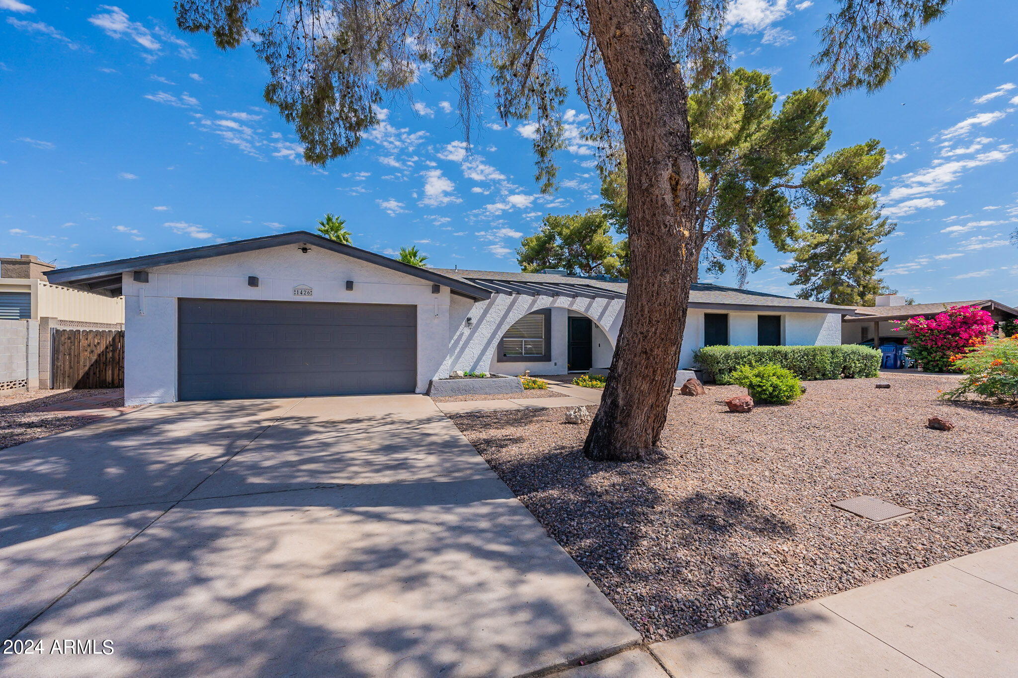 1426 E KRAMER Street