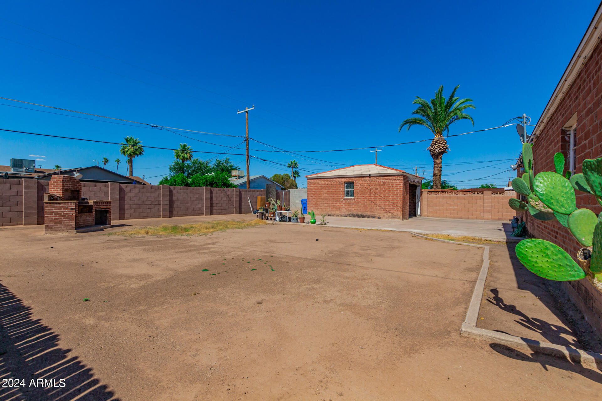1424 E Coronado Road