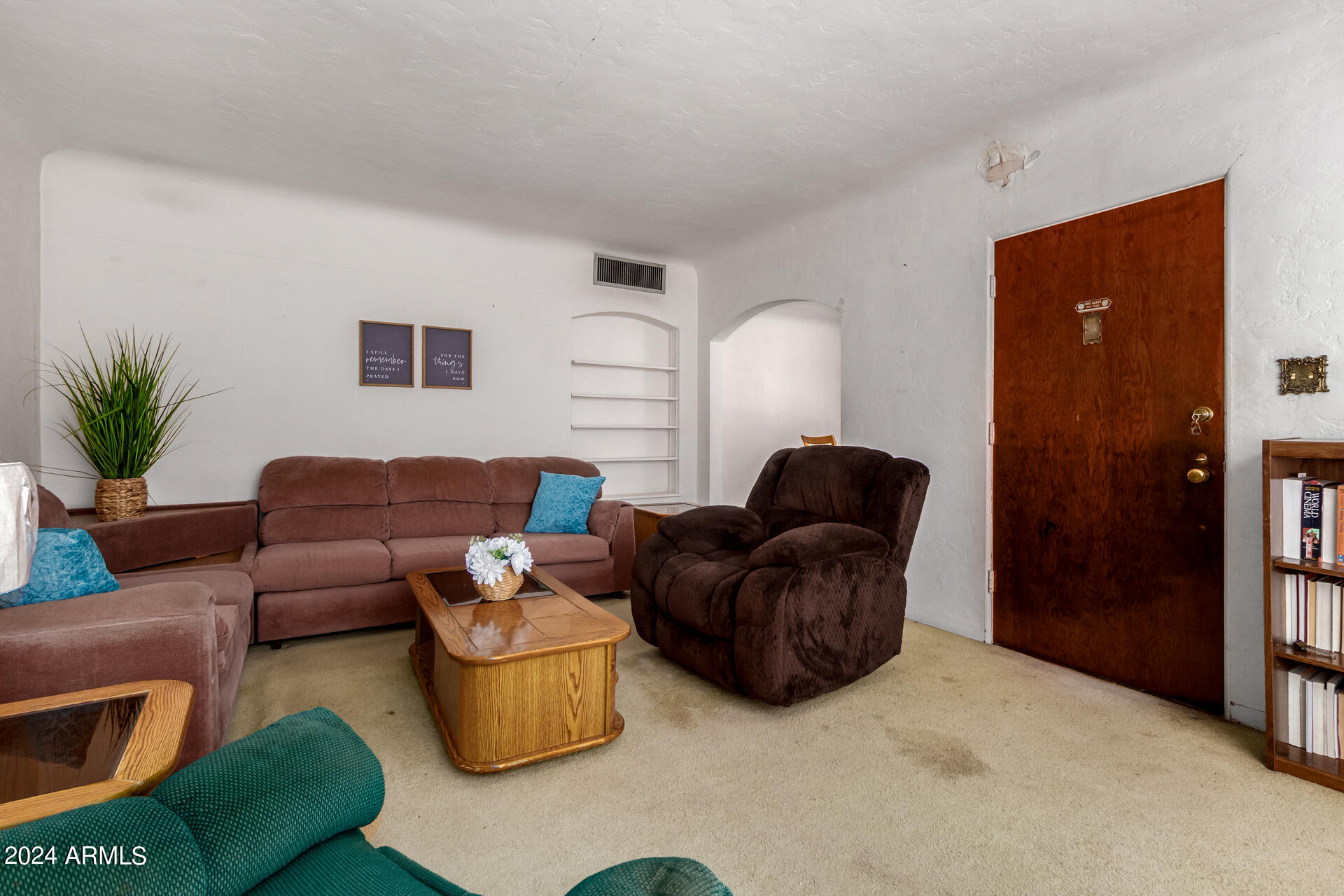 1424 E Coronado Road