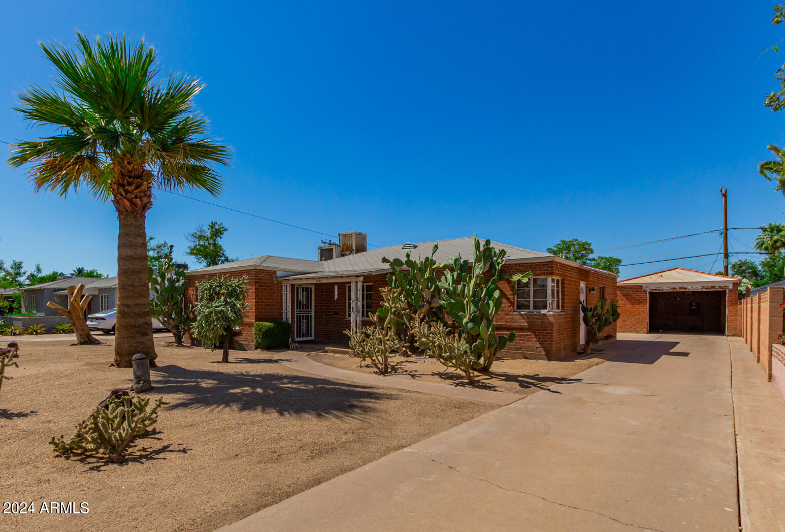1424 E Coronado Road