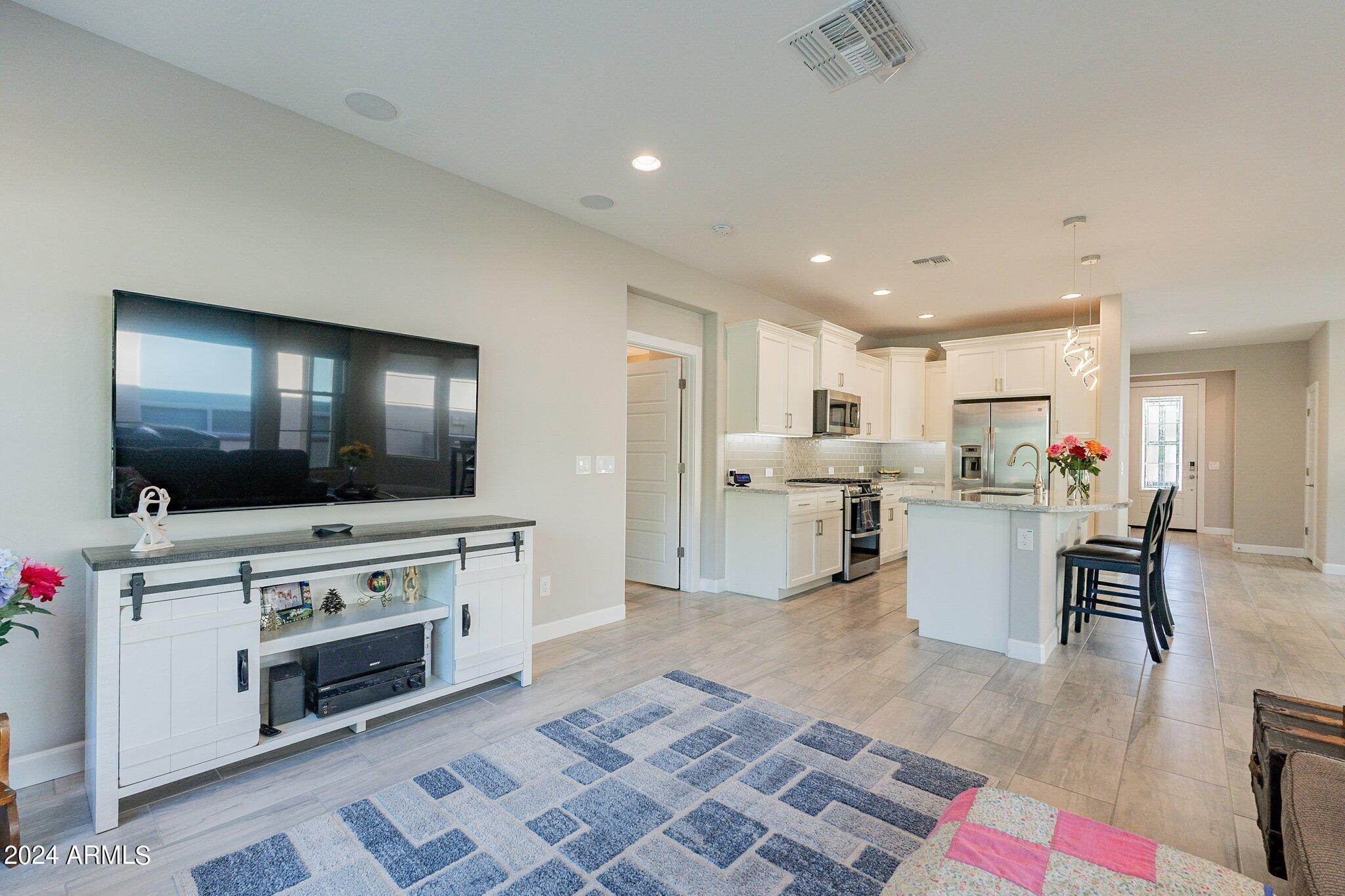 36259 N DESERT TEA Drive