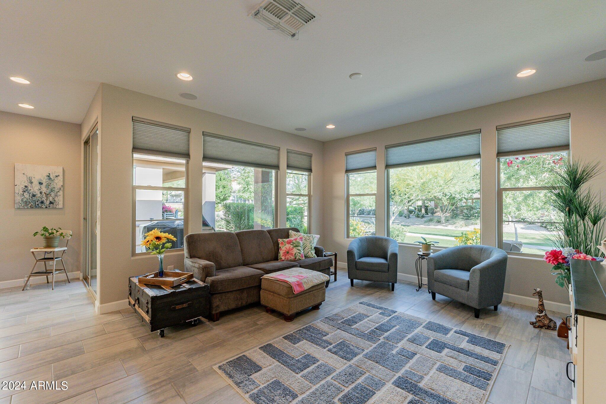 36259 N DESERT TEA Drive