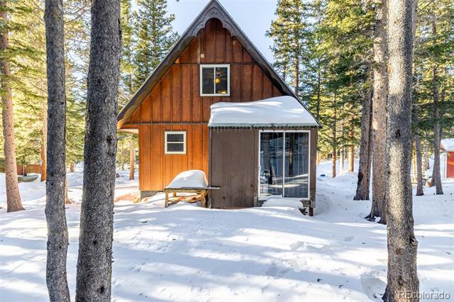 381 Lake Road