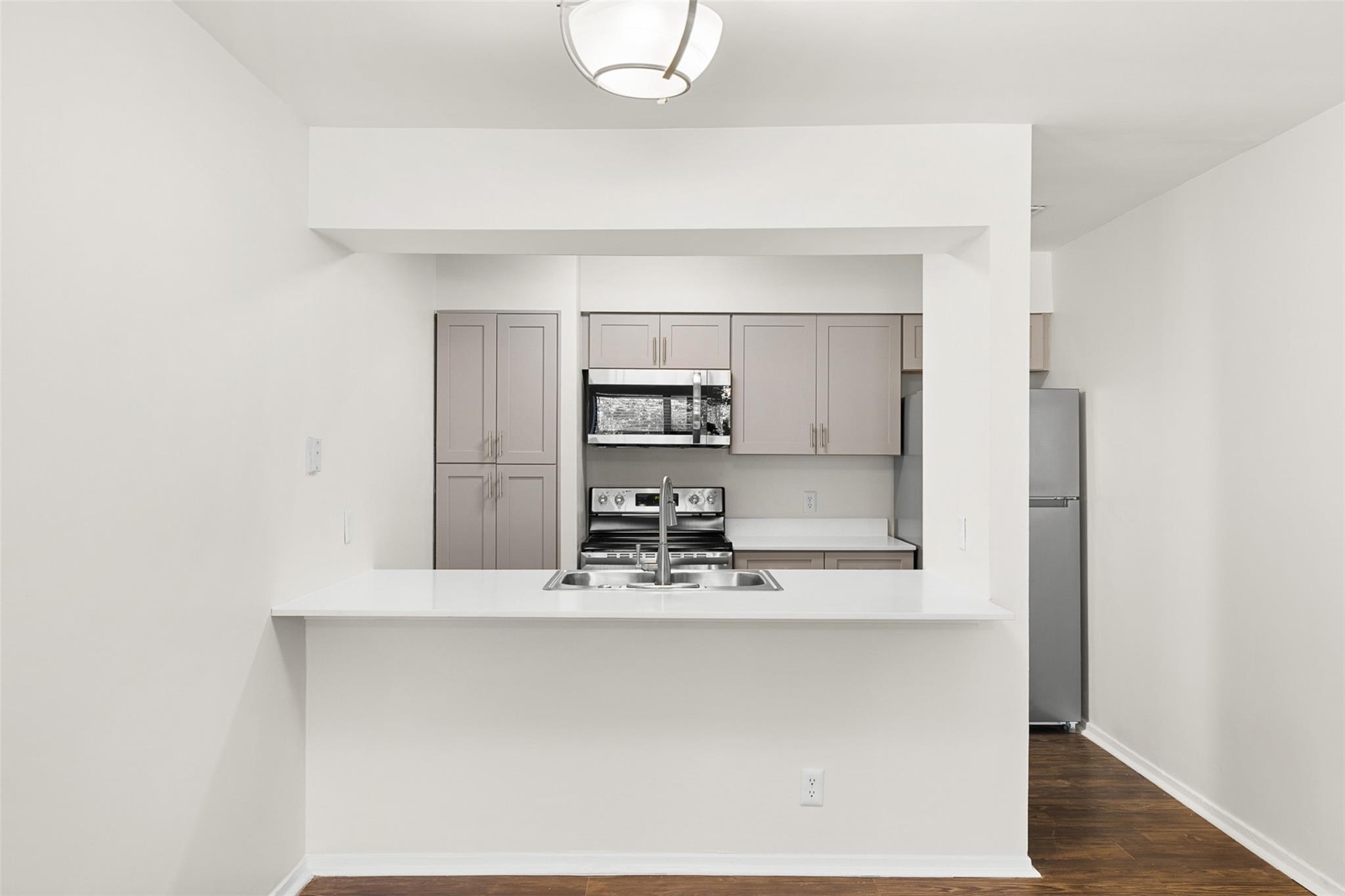 1500 Northwest BLVD # 413
