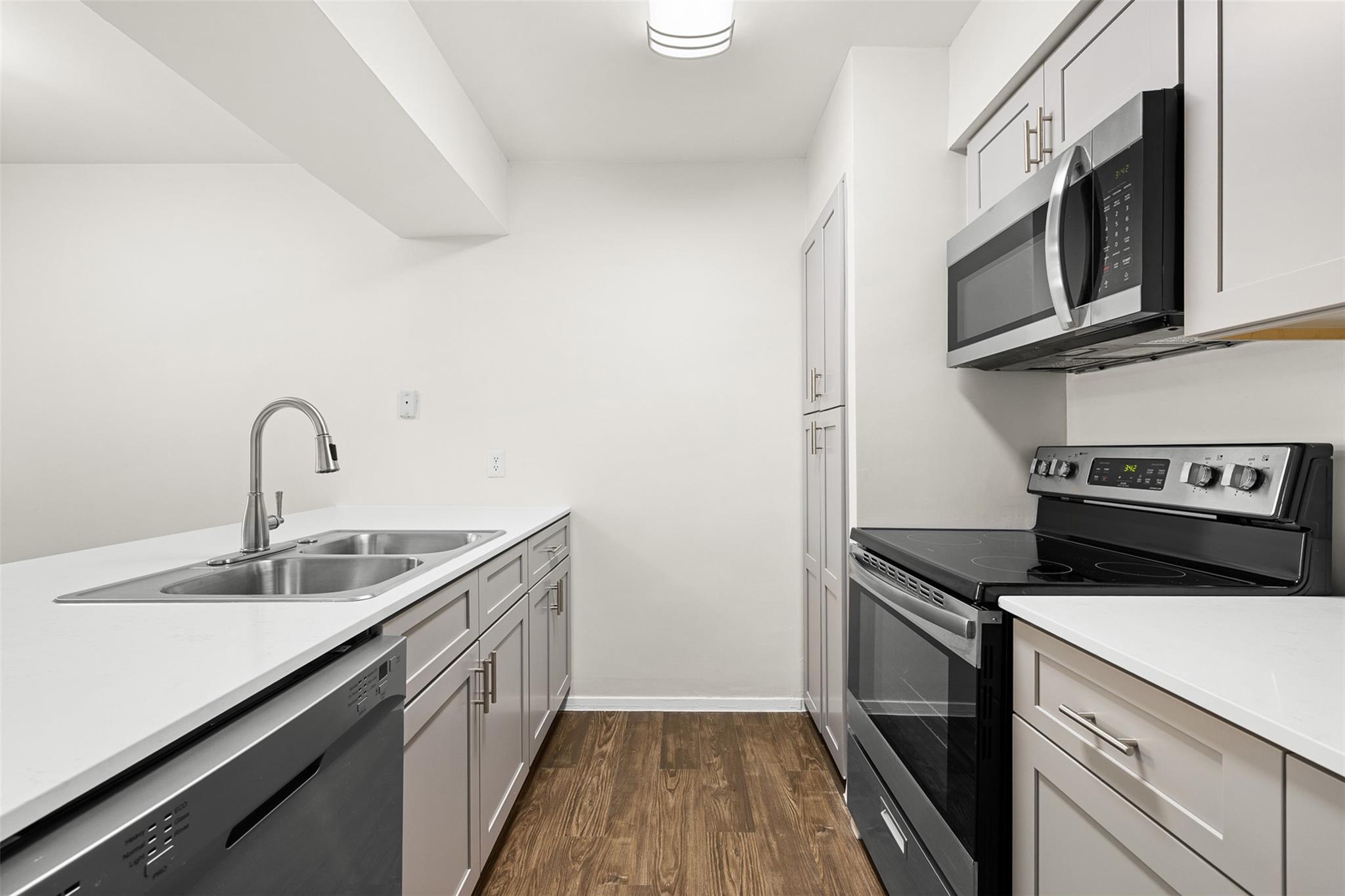 1500 Northwest BLVD # 413