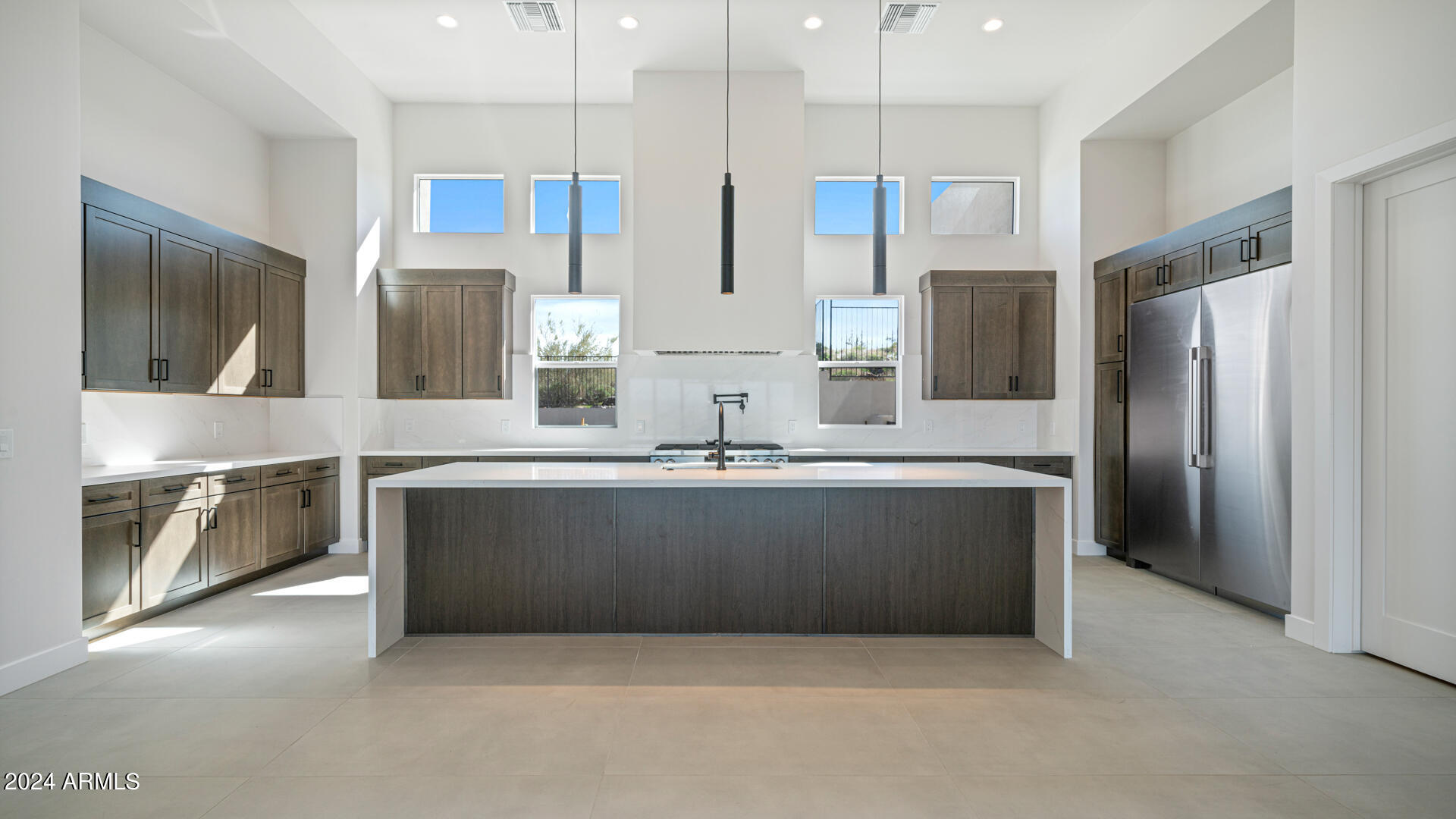 3625 W MULHOLLAND Drive
